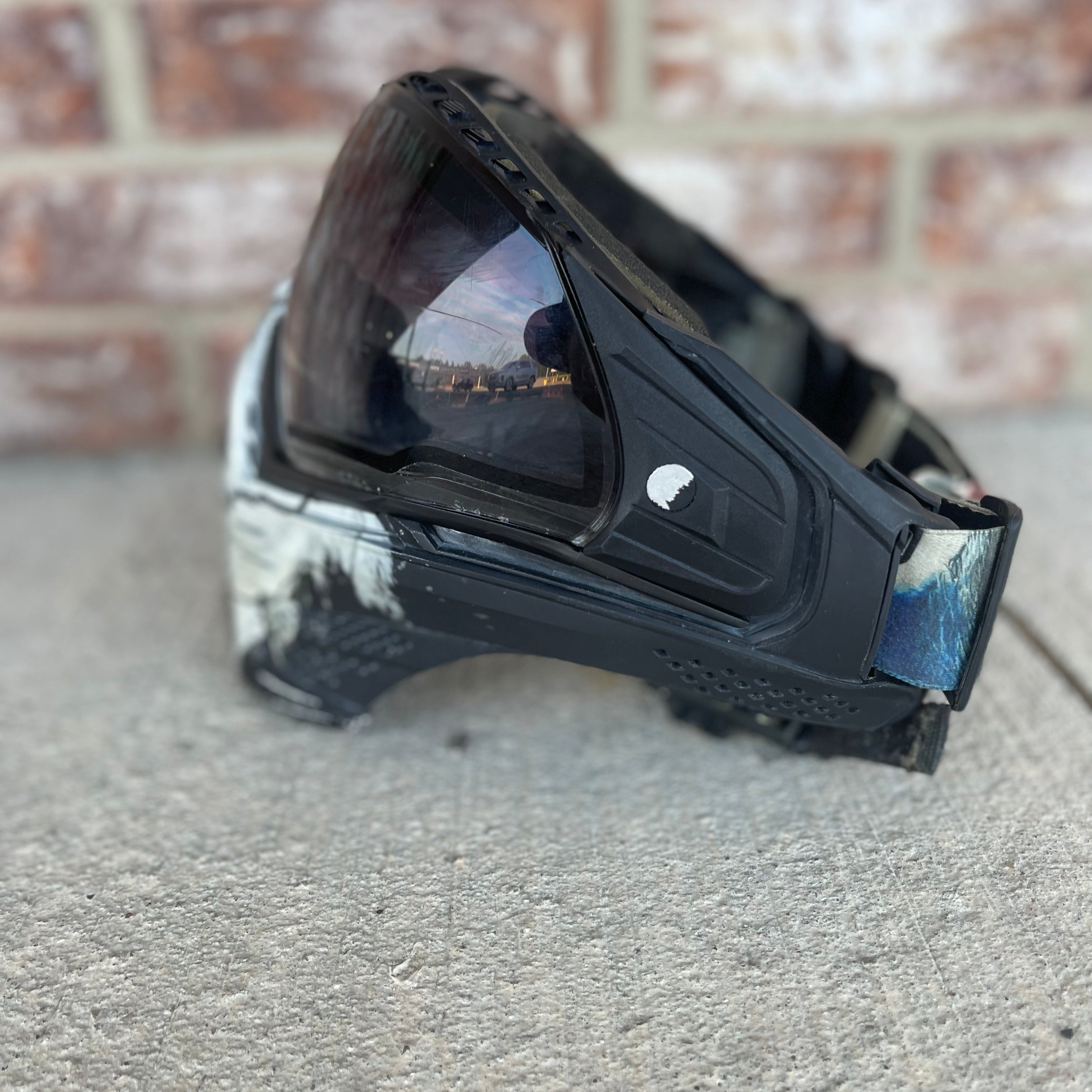 Used Push White Skull Paintball Mask w/ Hard Carry Case