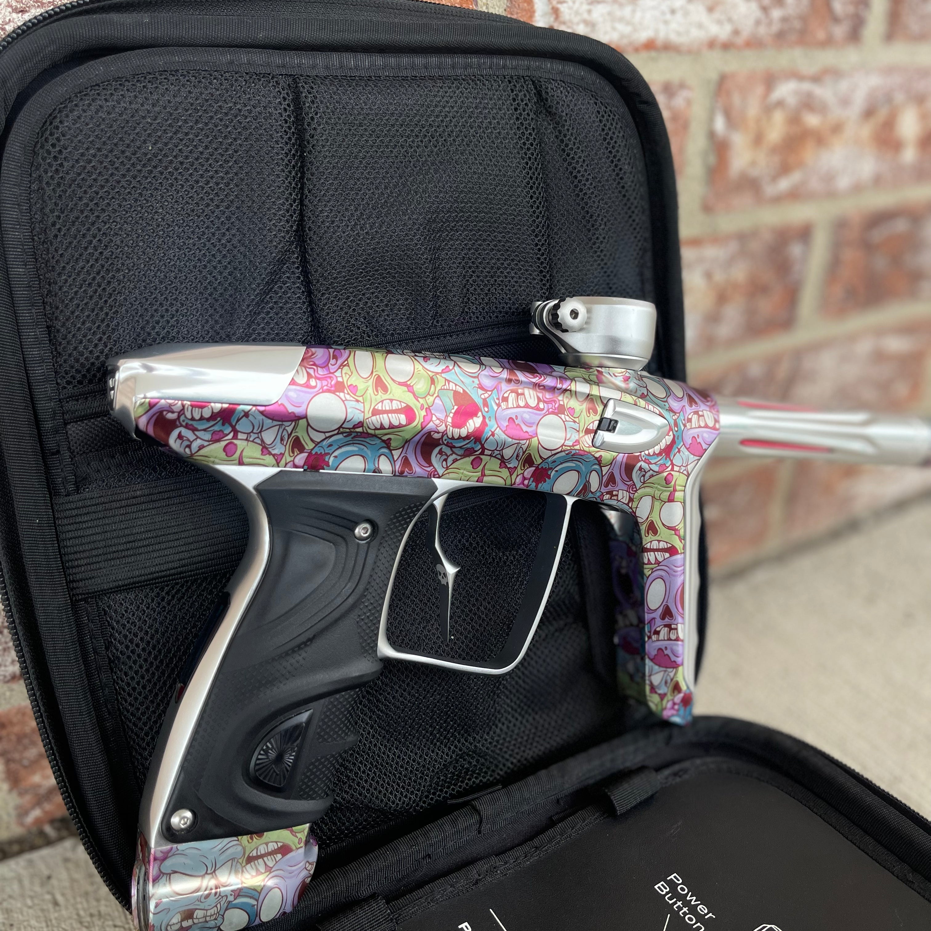 Used DLX Luxe TM40 Paintball Gun - LE Zombie Edition w/Silver Deuce Trigger & Wireless Charger