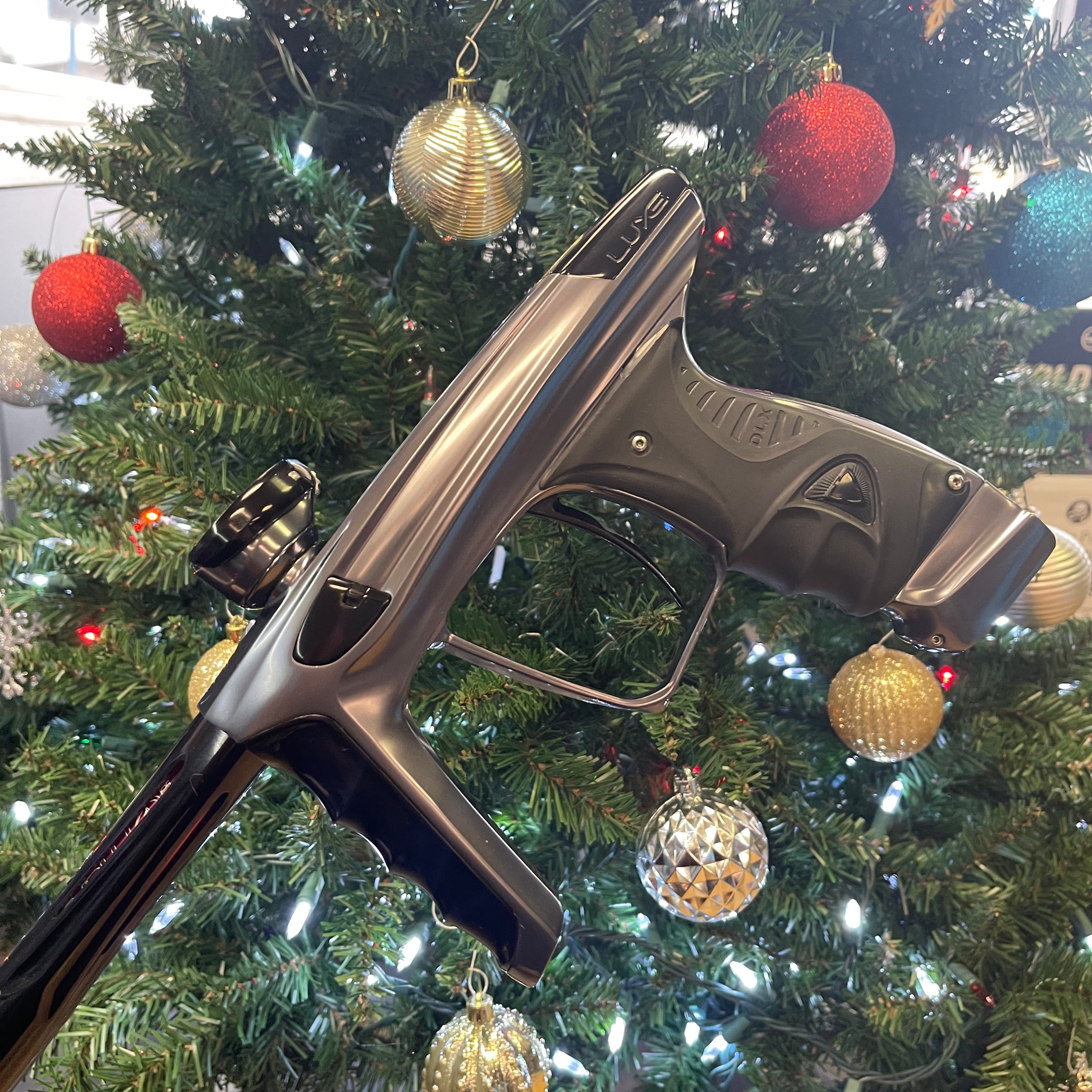 Used DLX Luxe X Paintball Gun - Dust Pewter/Polished Black w/ HK Army Exo 2.0 Case