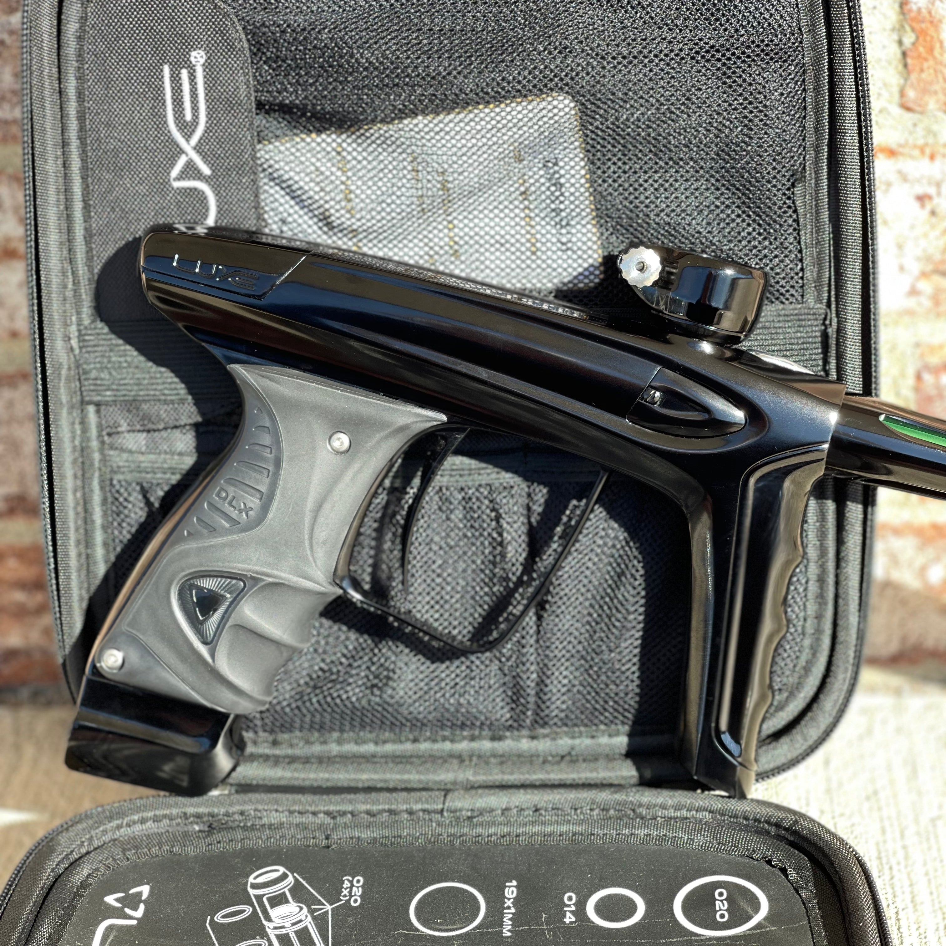 Used DLX Luxe Ice Paintball Gun - Polished Black w/ Encore Bolt