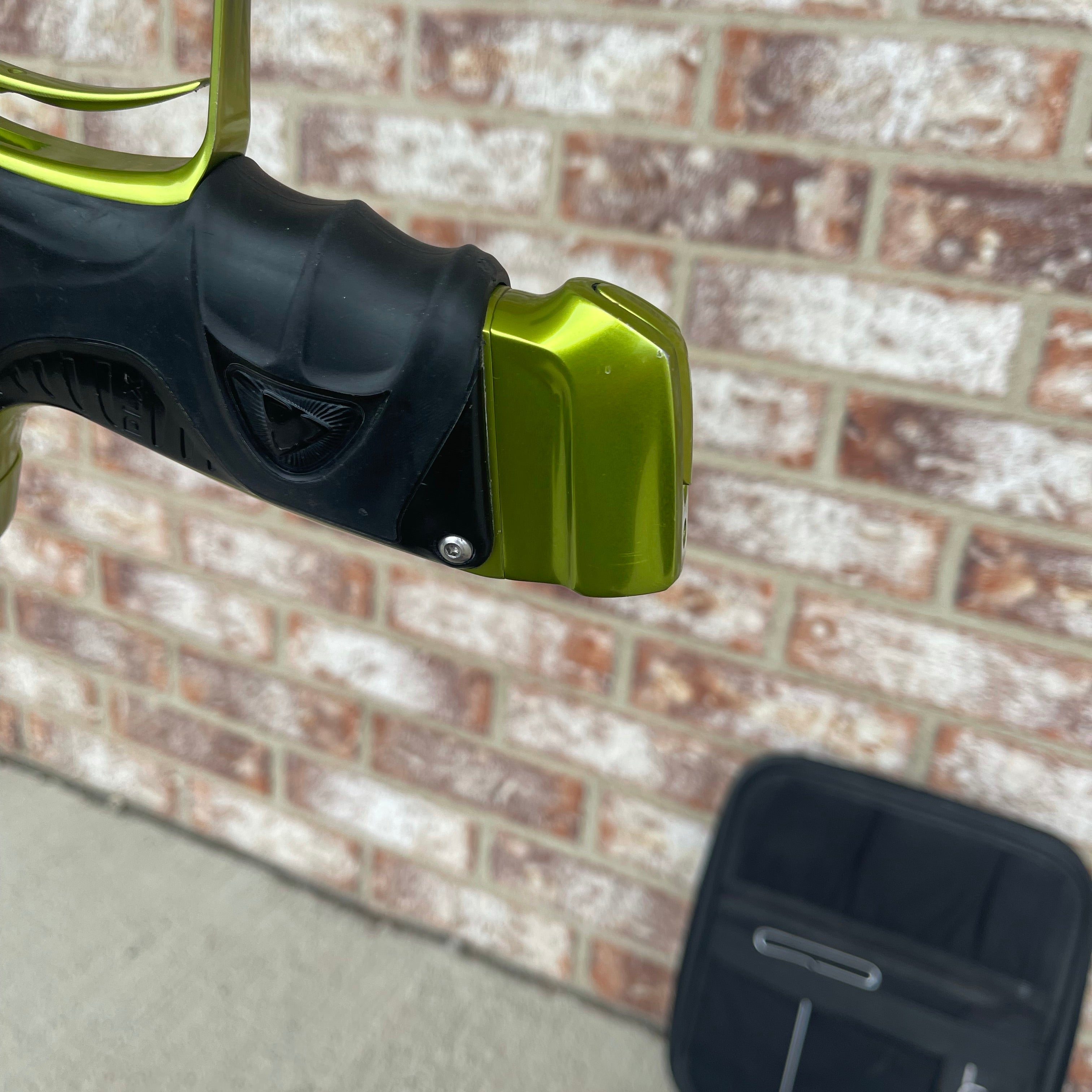 Used DLX Luxe Ice Paintball Gun - Limited Edition *1 of 10* Black/Slime Green w/ Black and Tan Back Grip