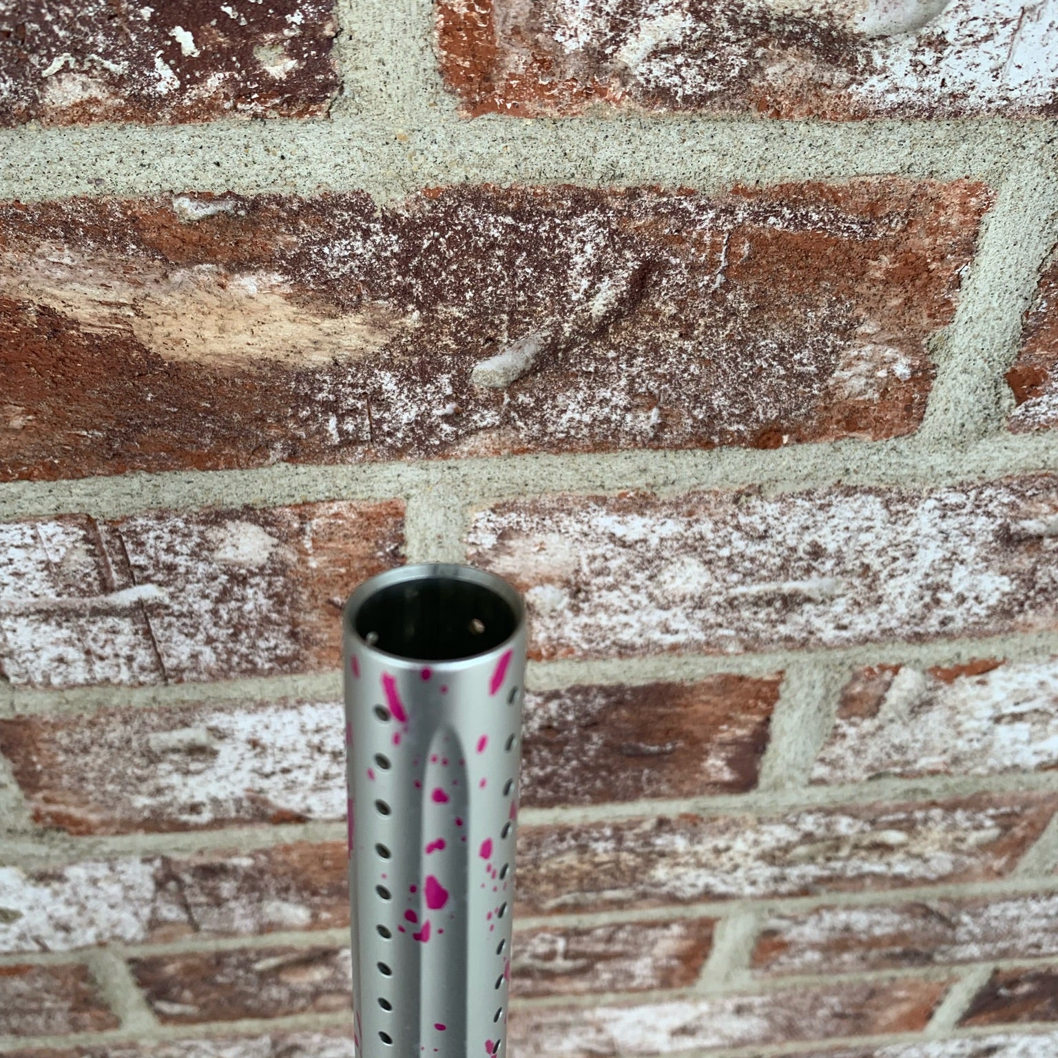 Used DLX Luxe X Paintball Gun - Silver Pink Splash