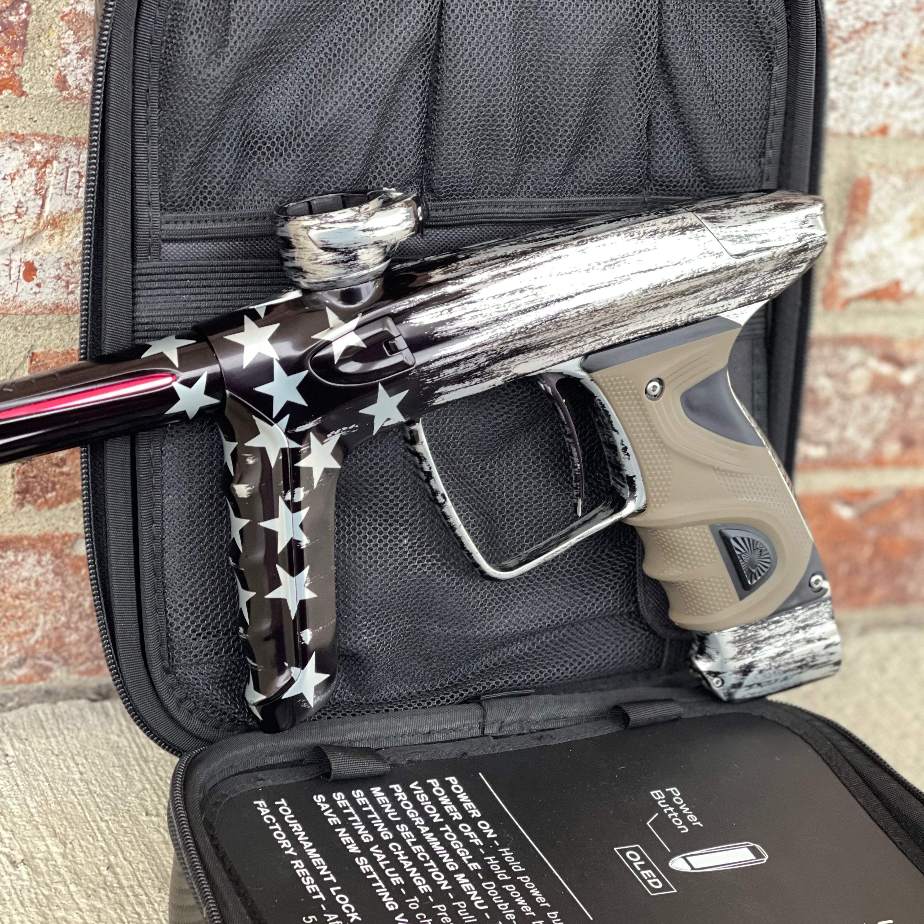 Used DLX Luxe TM40 Paintball Gun - Black Flag