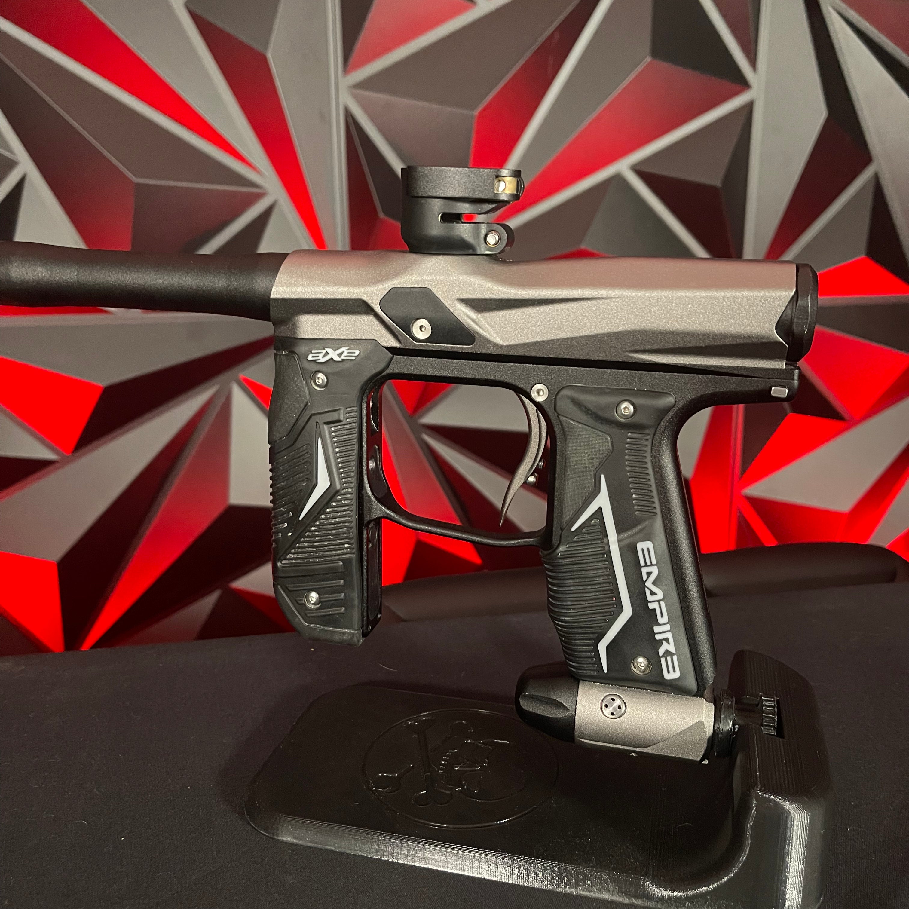 Used Empire Axe 2.0 - Grey/Black w/ XL HK Army Marker Case