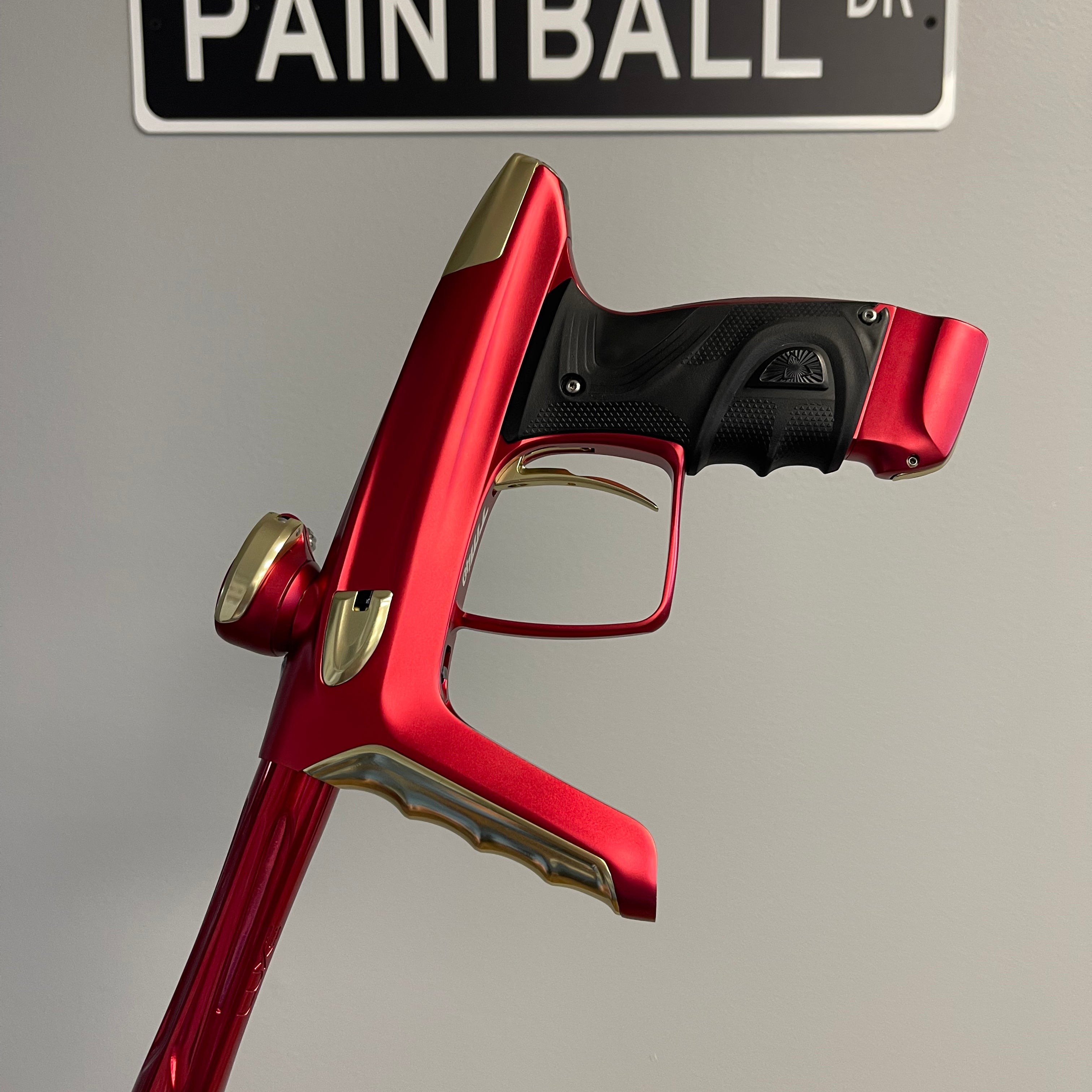 Used DLX Luxe TM40 Paintball Gun - Dust Red / Gloss Gold