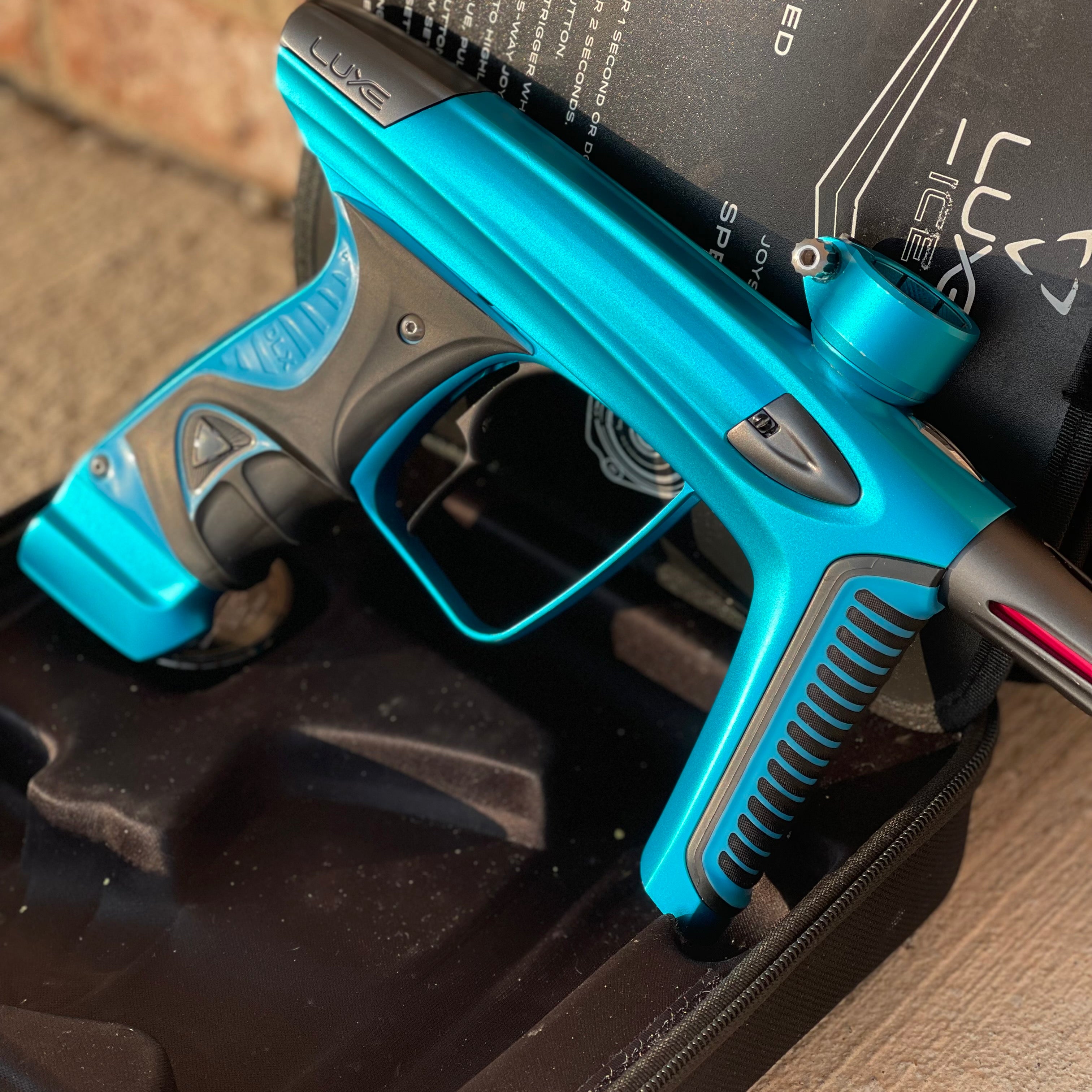 Used DLX Luxe Ice Paintball Gun - Dust Blue/Dust Pewter