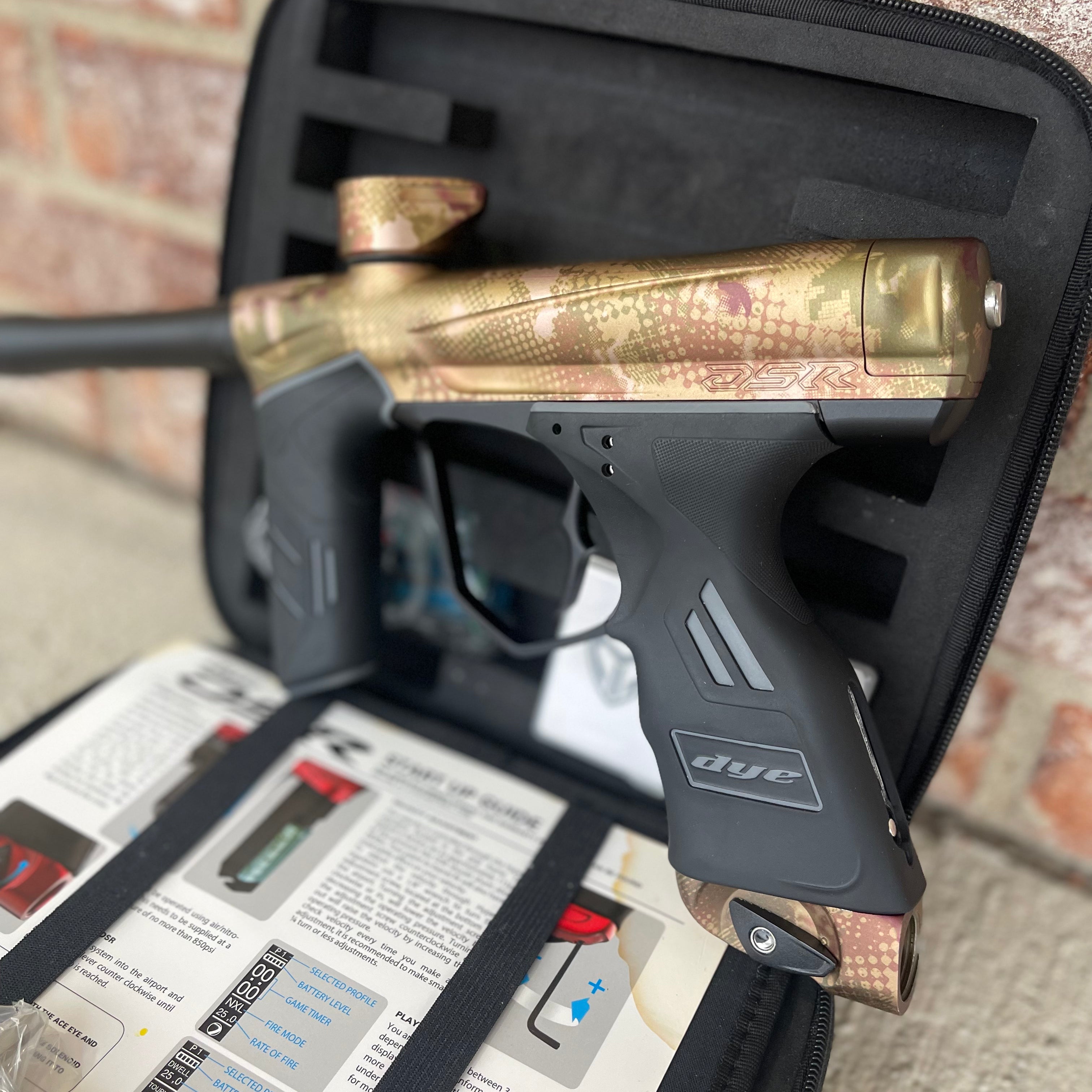 Used Dye DSR Paintball Gun - Dyecam w/ Flex Face Bolt, Flex Flow Can, & 4th Gen Eye Pipe