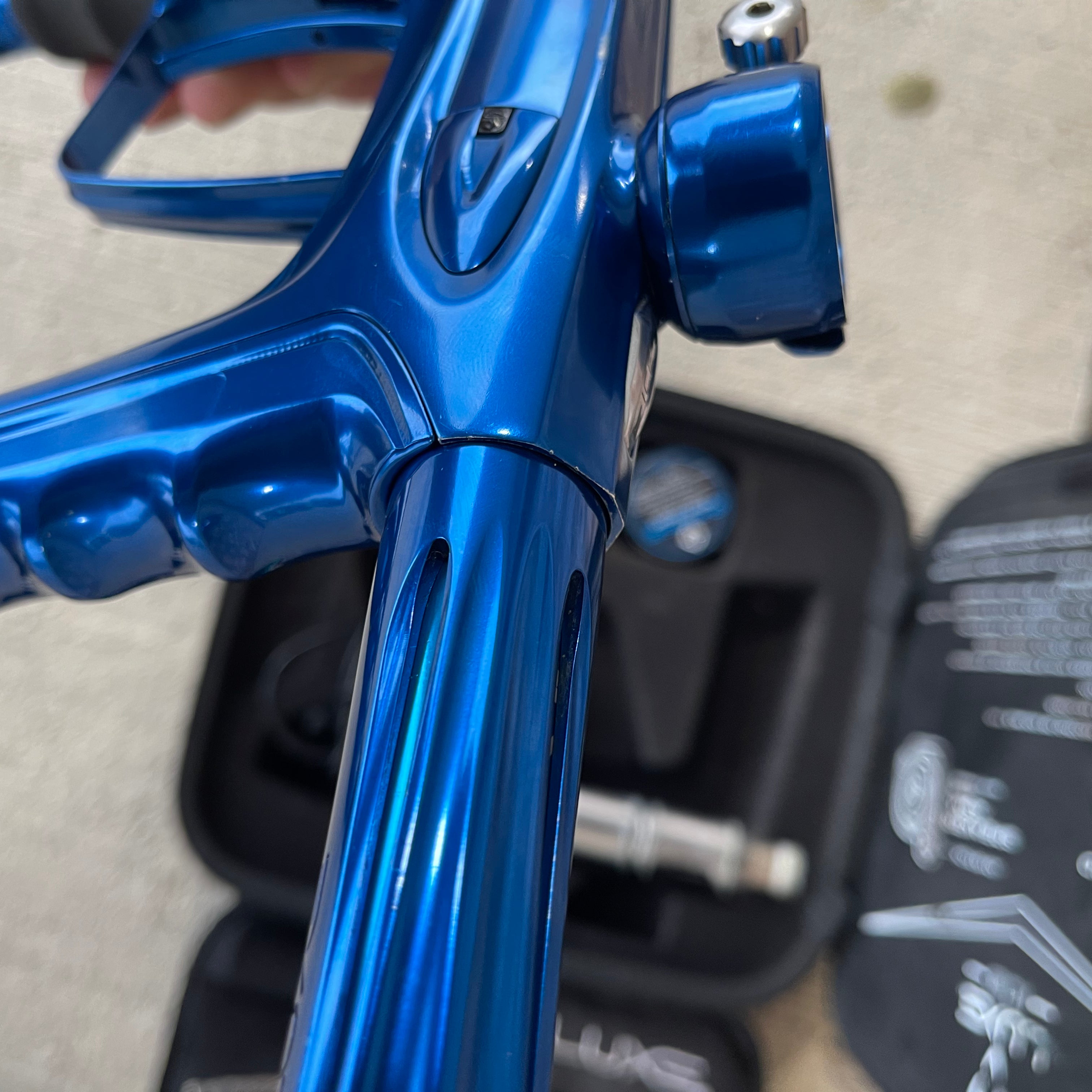 DLX Luxe Ice Paintball Gun - Gloss Blue
