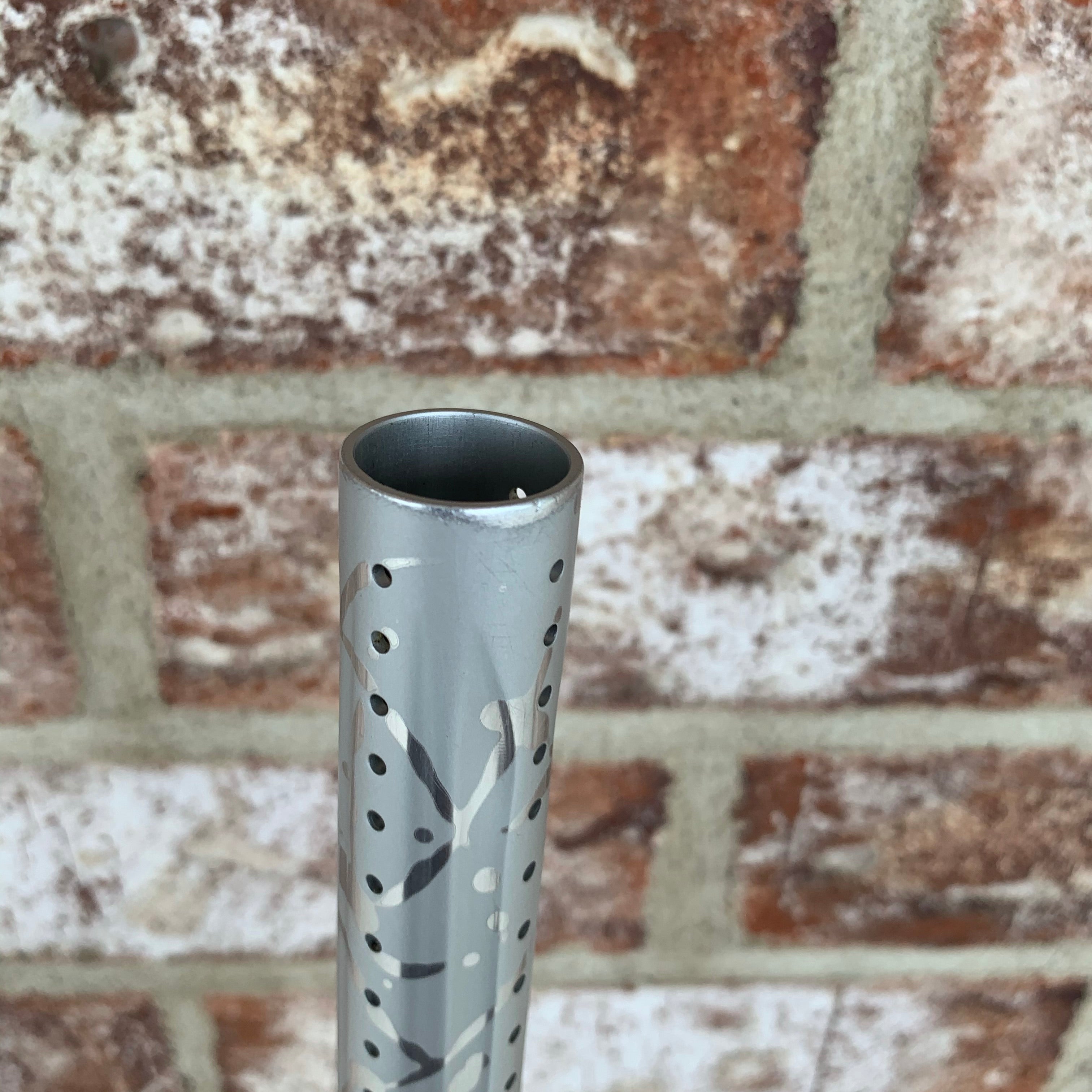Used DLX Luxe Ice Paintball Gun - Silver 3D Splash