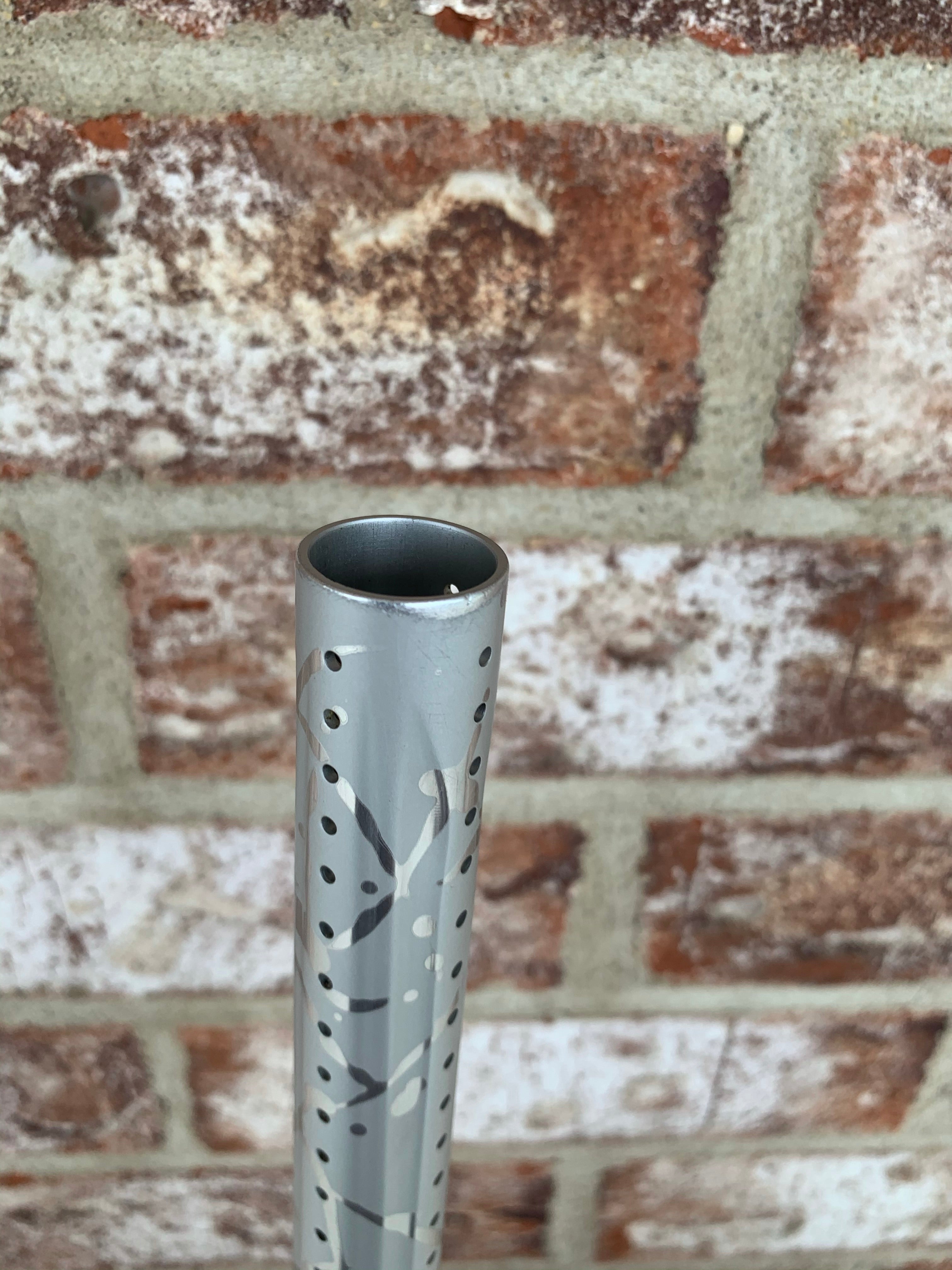 Used DLX Luxe Ice Paintball Gun - Silver 3D Splash