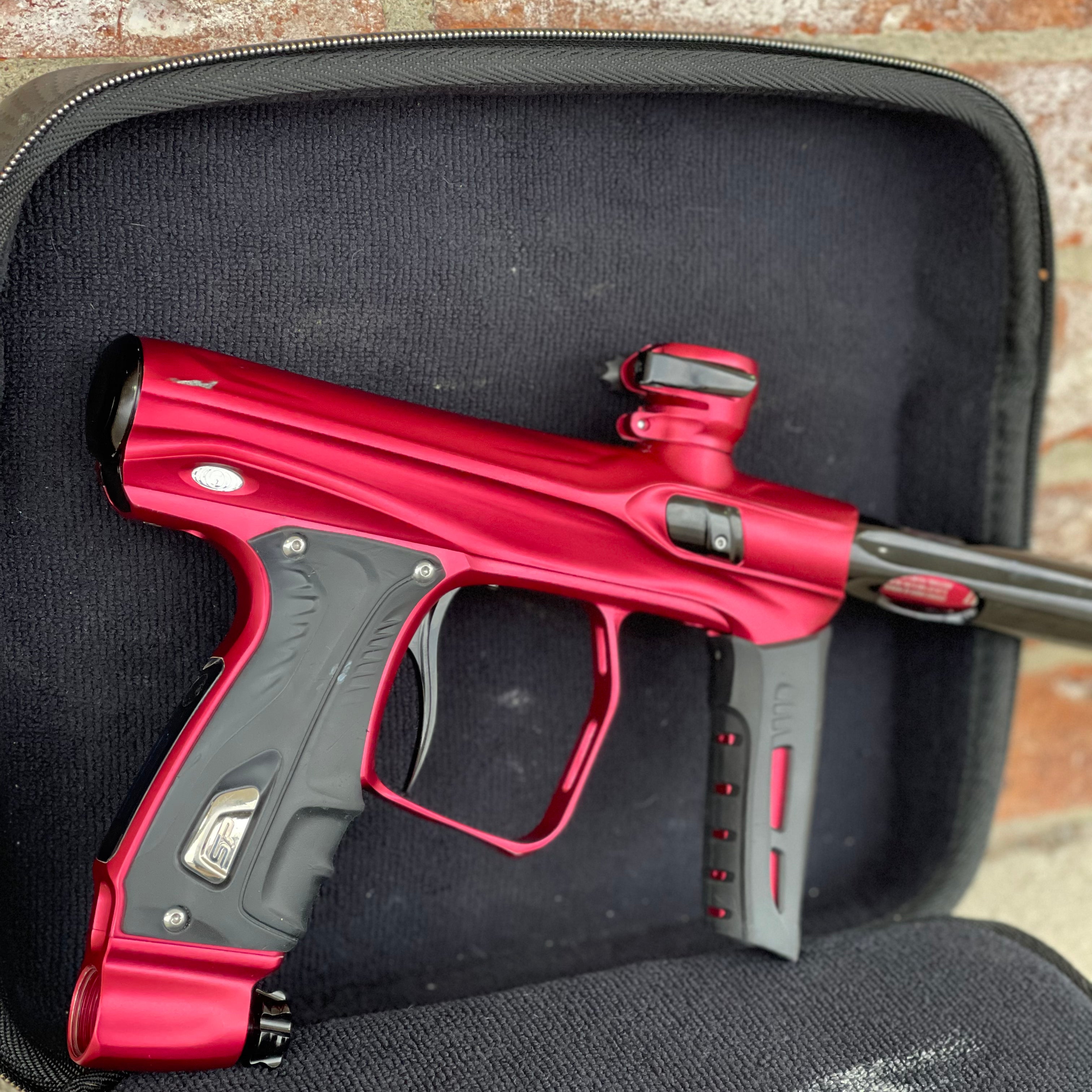 Used Shocker XLS Paintball Gun - Red/Black w/Black Freak XL Barrel Back & Core Barrel Front