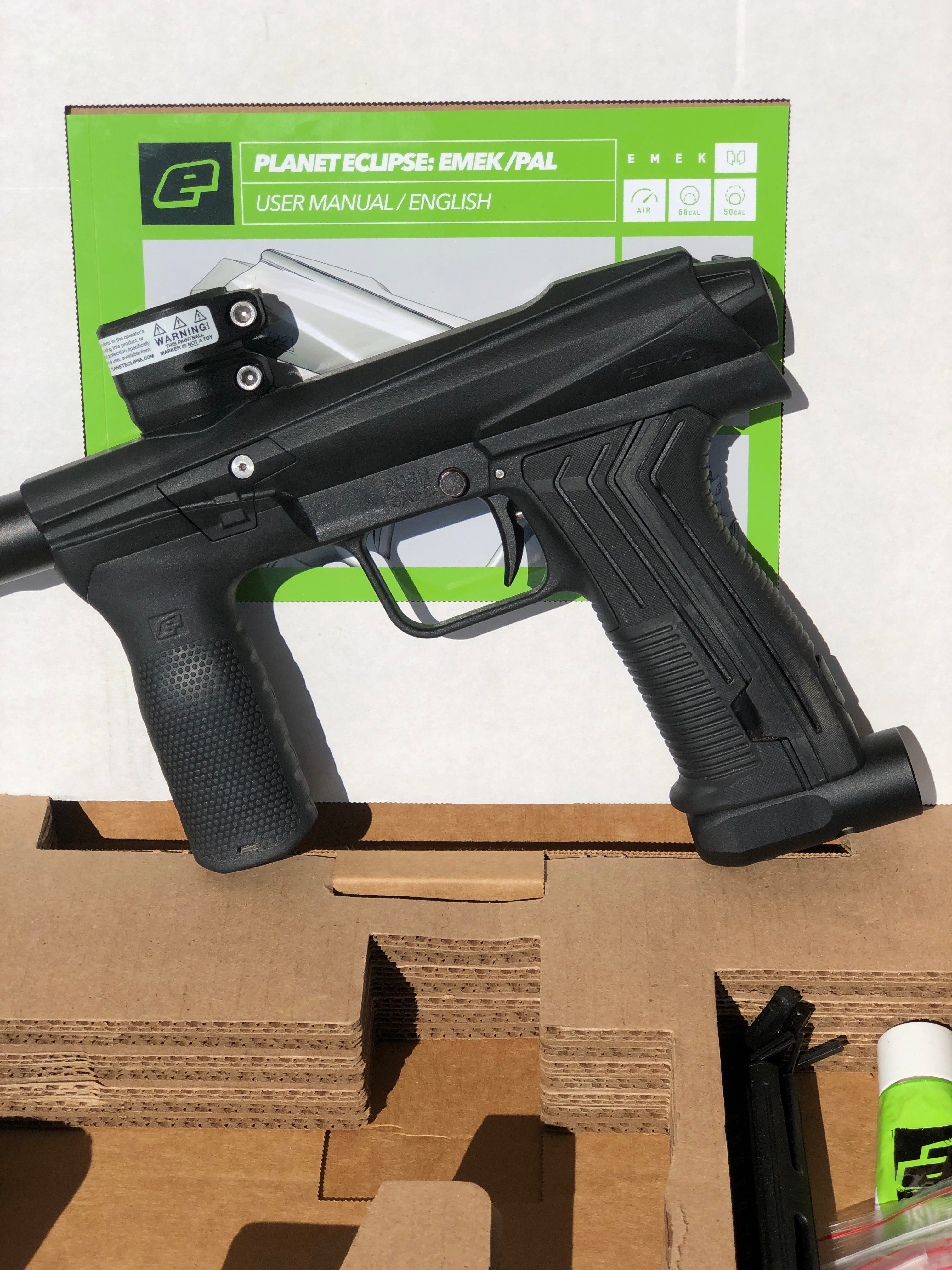 Used Planet Eclipse Emek Paintball Gun
