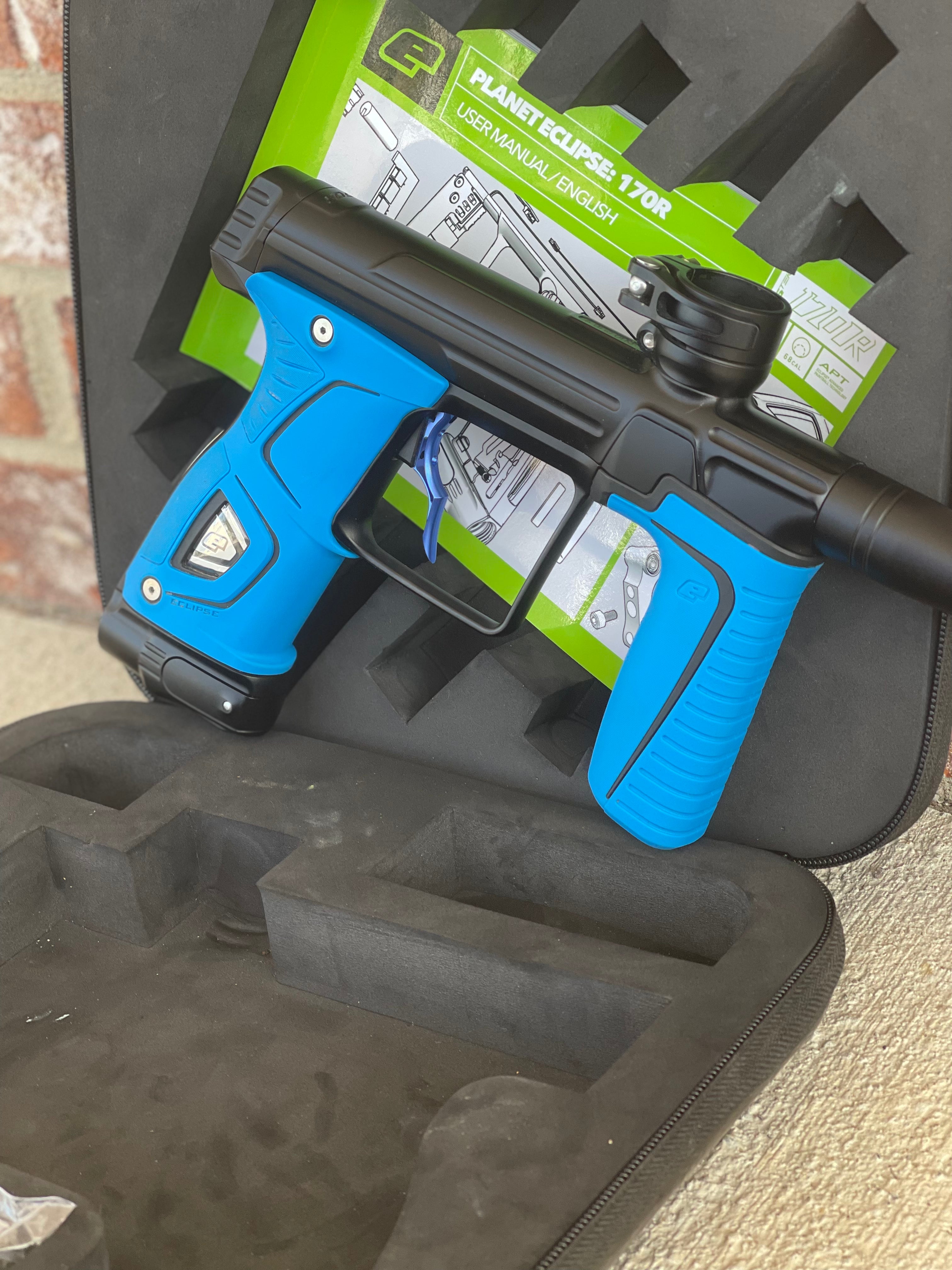 Planet Eclipse Gtek 170R Paintball Gun - Black w/ 2 Sets of Grips, Infamous 1R Trigger, and SSC Soft tip Bolt