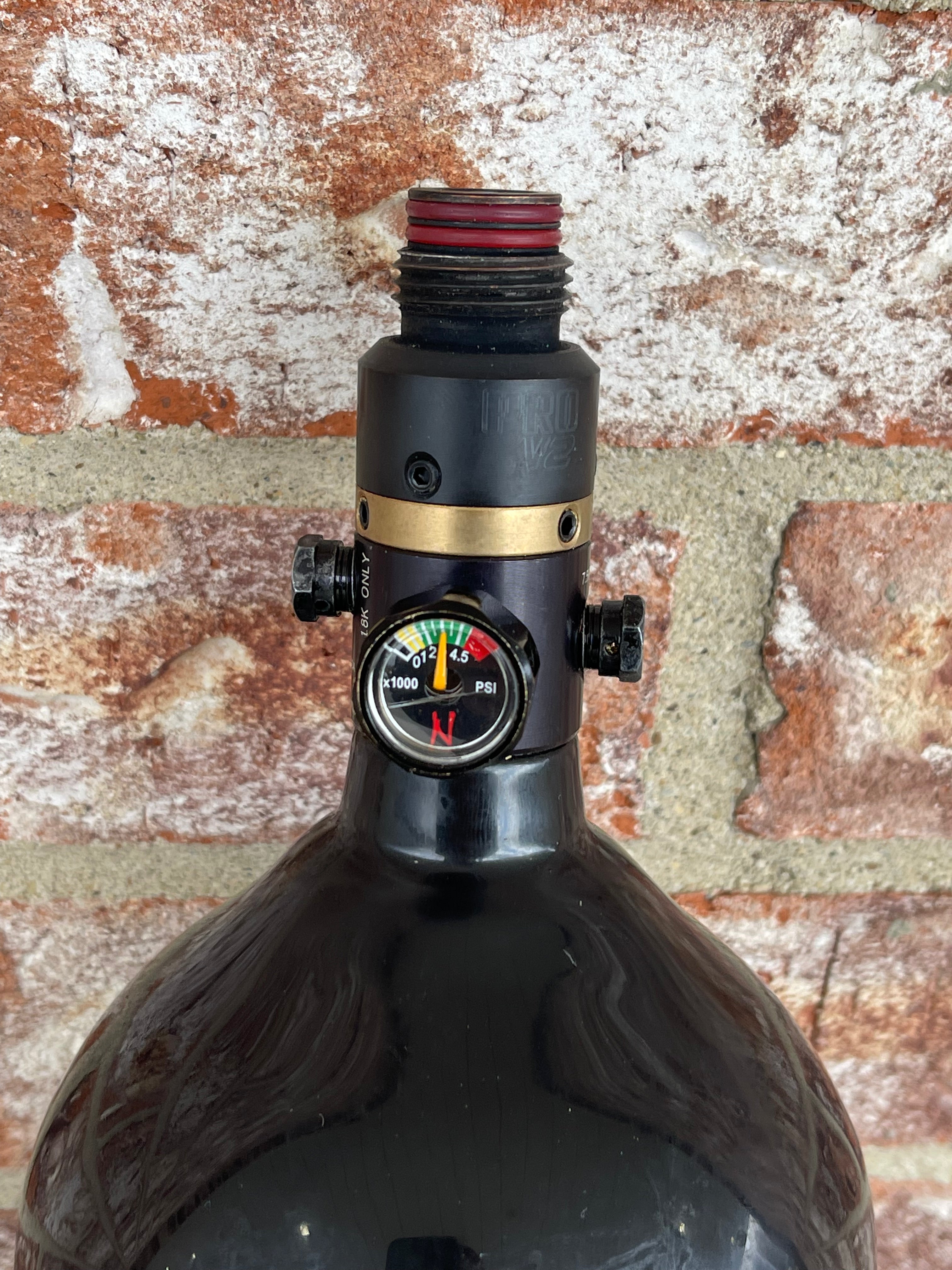 Used Ninja Sl2 90/4500 Paintball Tank w/ ProV2 - Black w/ Red