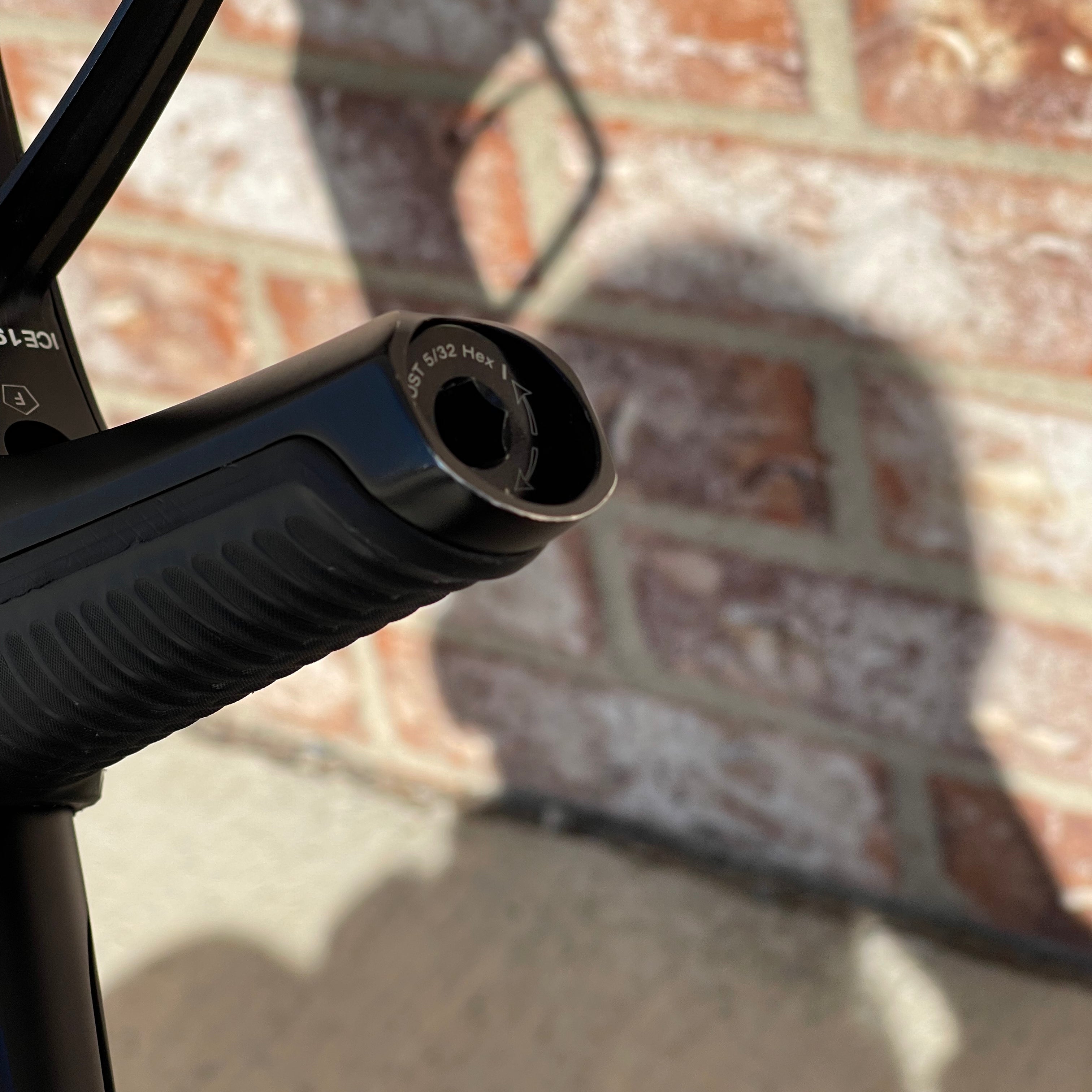 Used DLX Luxe Ice Paintball Gun - LE Mutiny Dust Black w/ Black and Green Grip Kit, Deuce Trigger