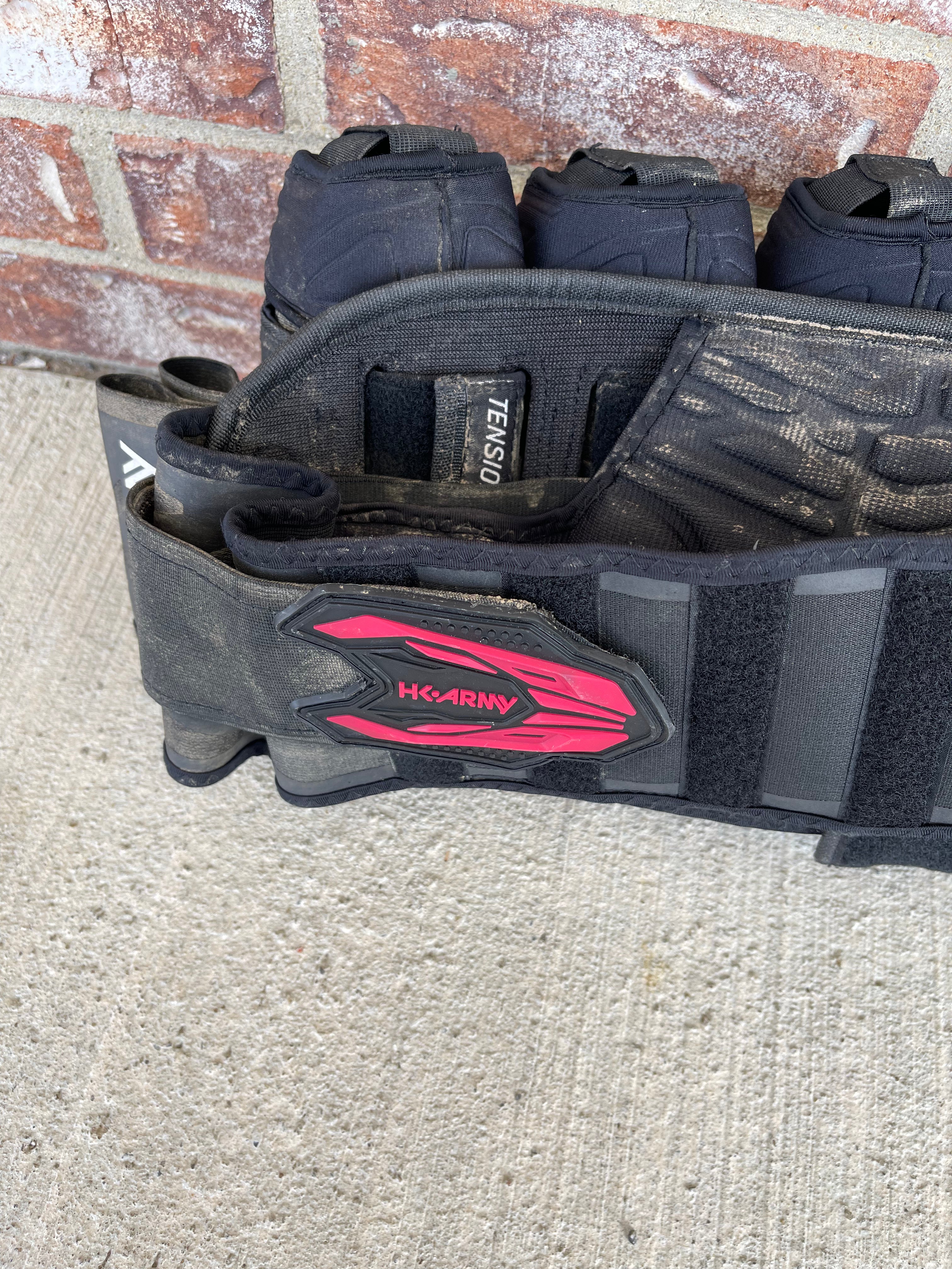 Used HK Army Zero G 5 + 8 Paintball Pod Pack- Black/Red