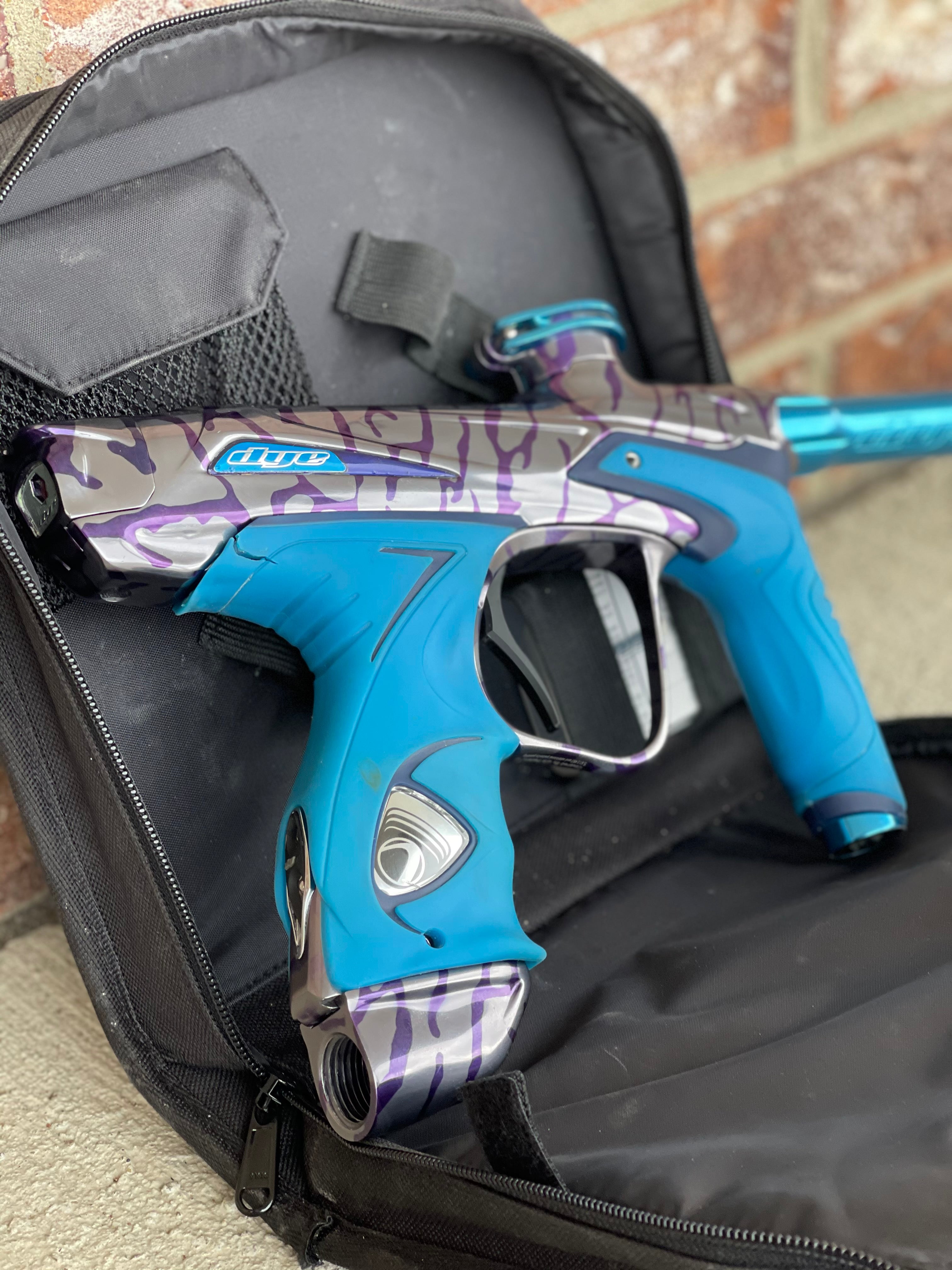 Used Dye DM15 Paintball Marker - Skinned Navy