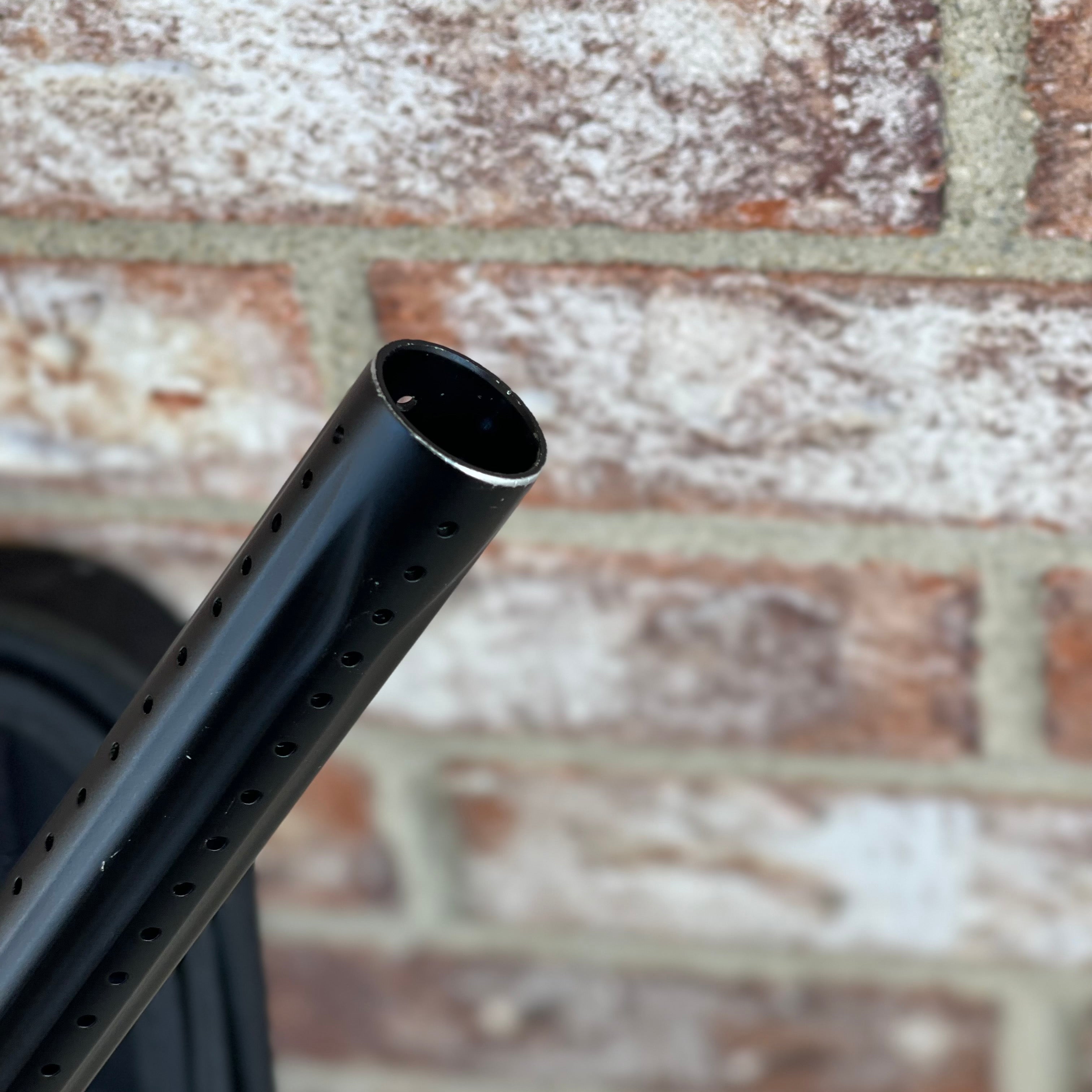 Used DLX Luxe Ice Paintball Gun - Dust Black