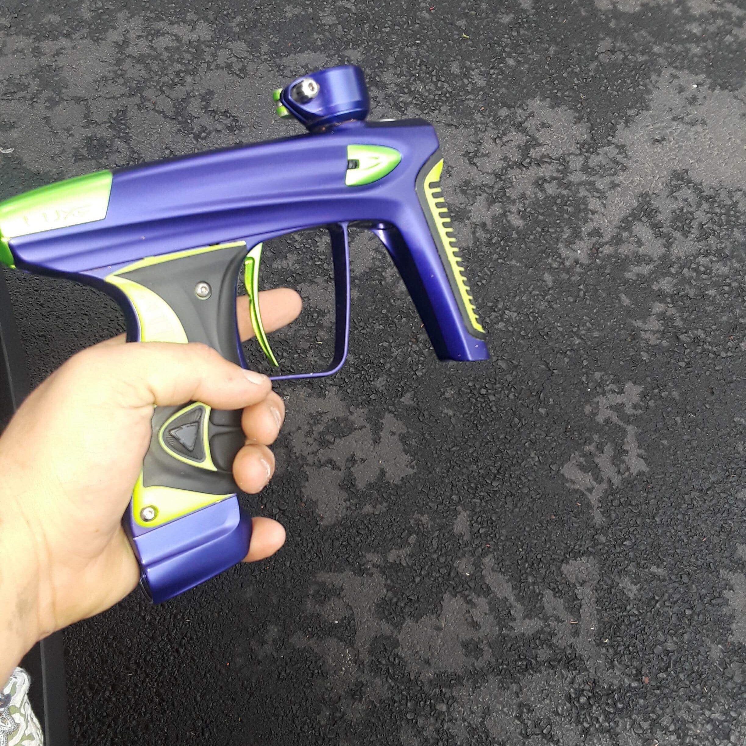 Used Purple/Lime DLX Luxe Ice Paintball Marker