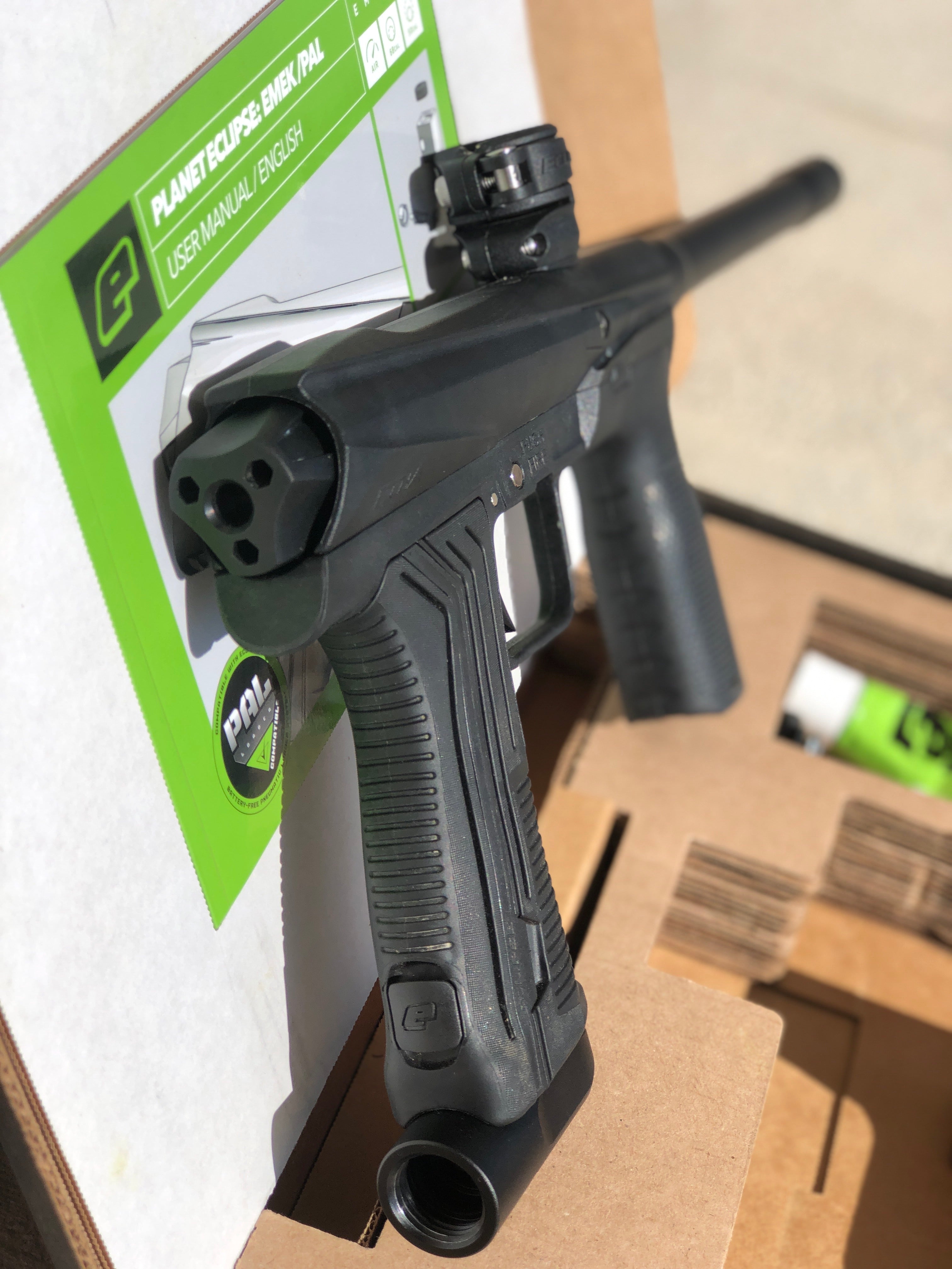 Used Planet Eclipse Emek Paintball Gun