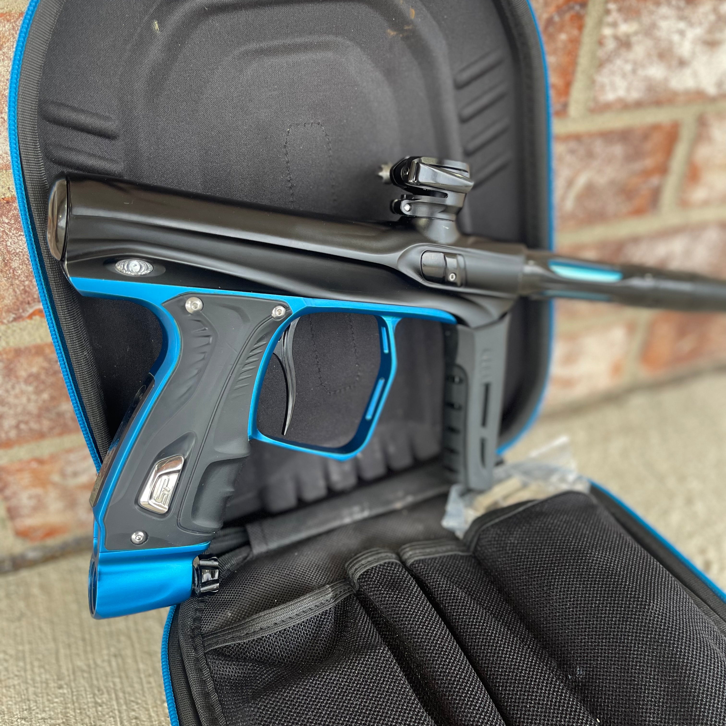 Used Shocker XLS Paintball Gun - Dust Black w/ Blue Trigger Frame