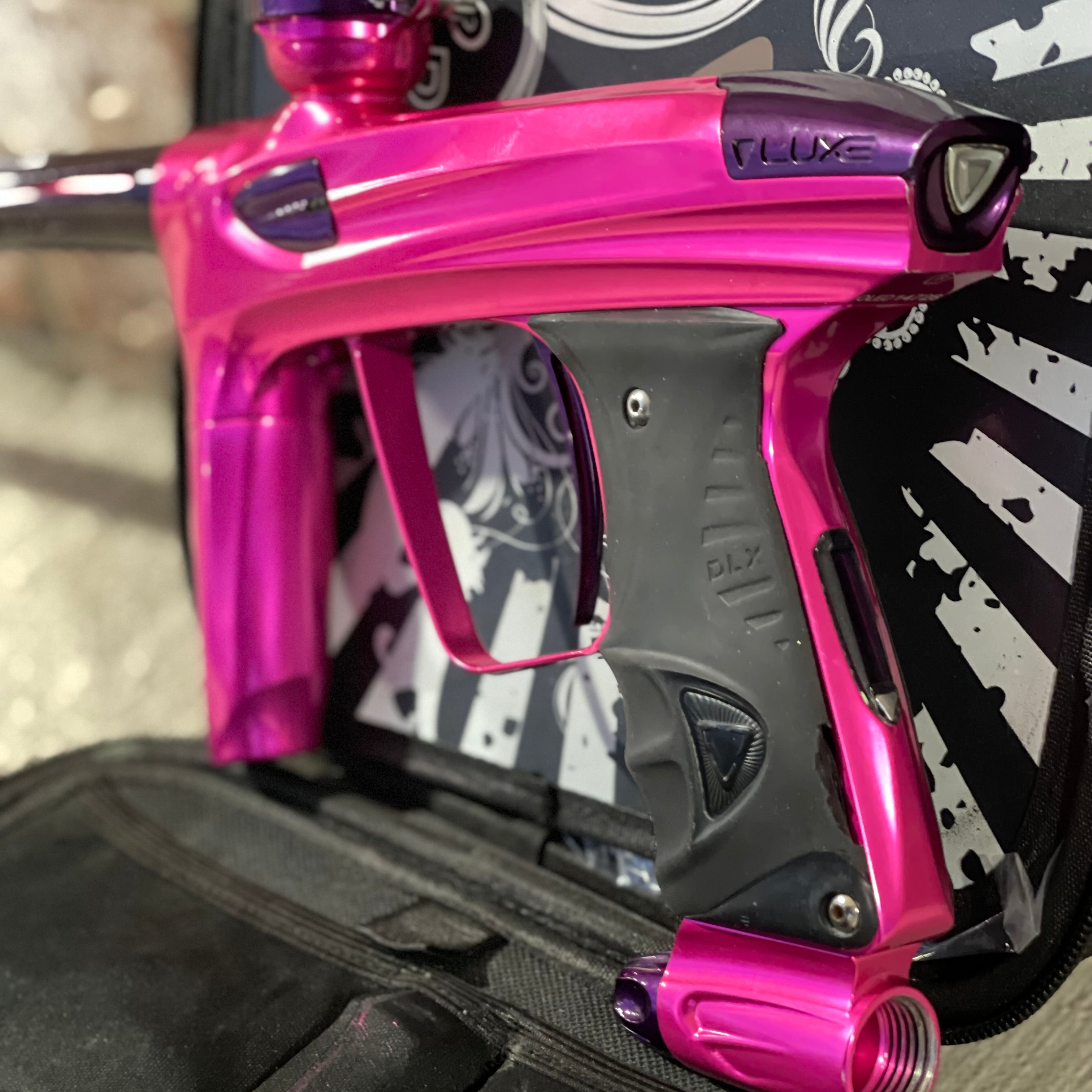 Used DLX Luxe 2.0 Oled Paintball Gun - Pink / Purple