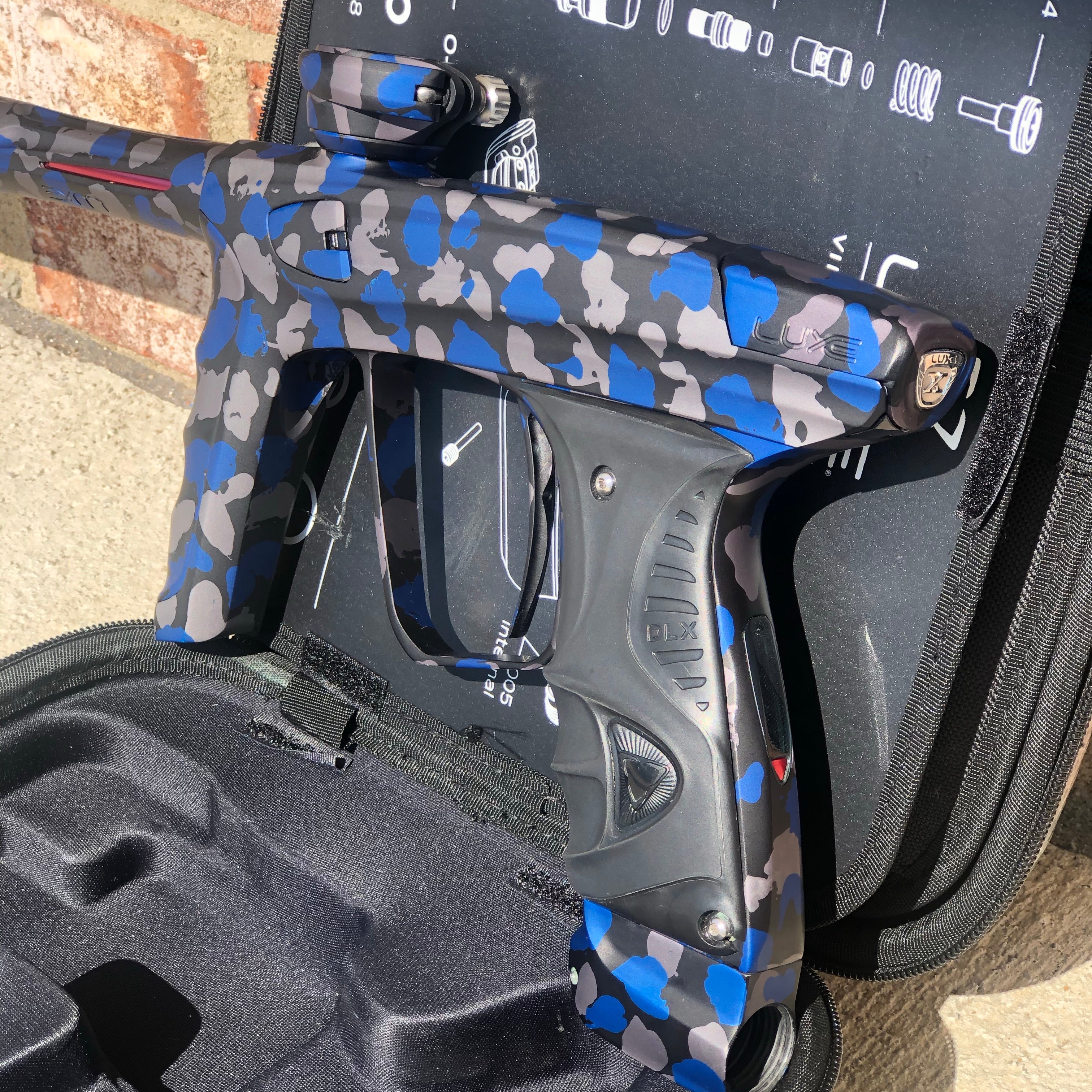 Used DLX Luxe X Paintball Gun - Midnight Camo