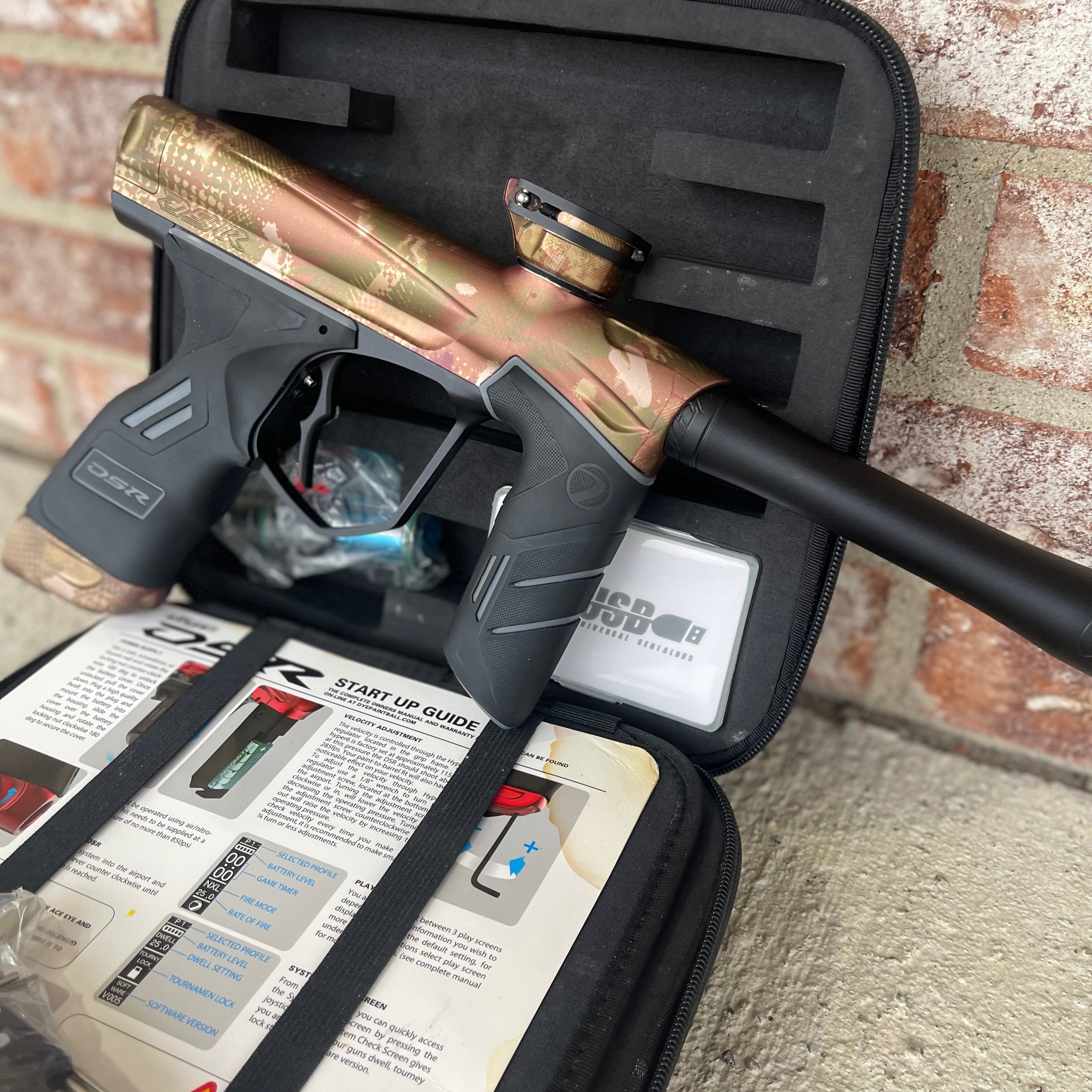 Used Dye DSR Paintball Gun - Dyecam w/ Flex Face Bolt, Flex Flow Can, & 4th Gen Eye Pipe