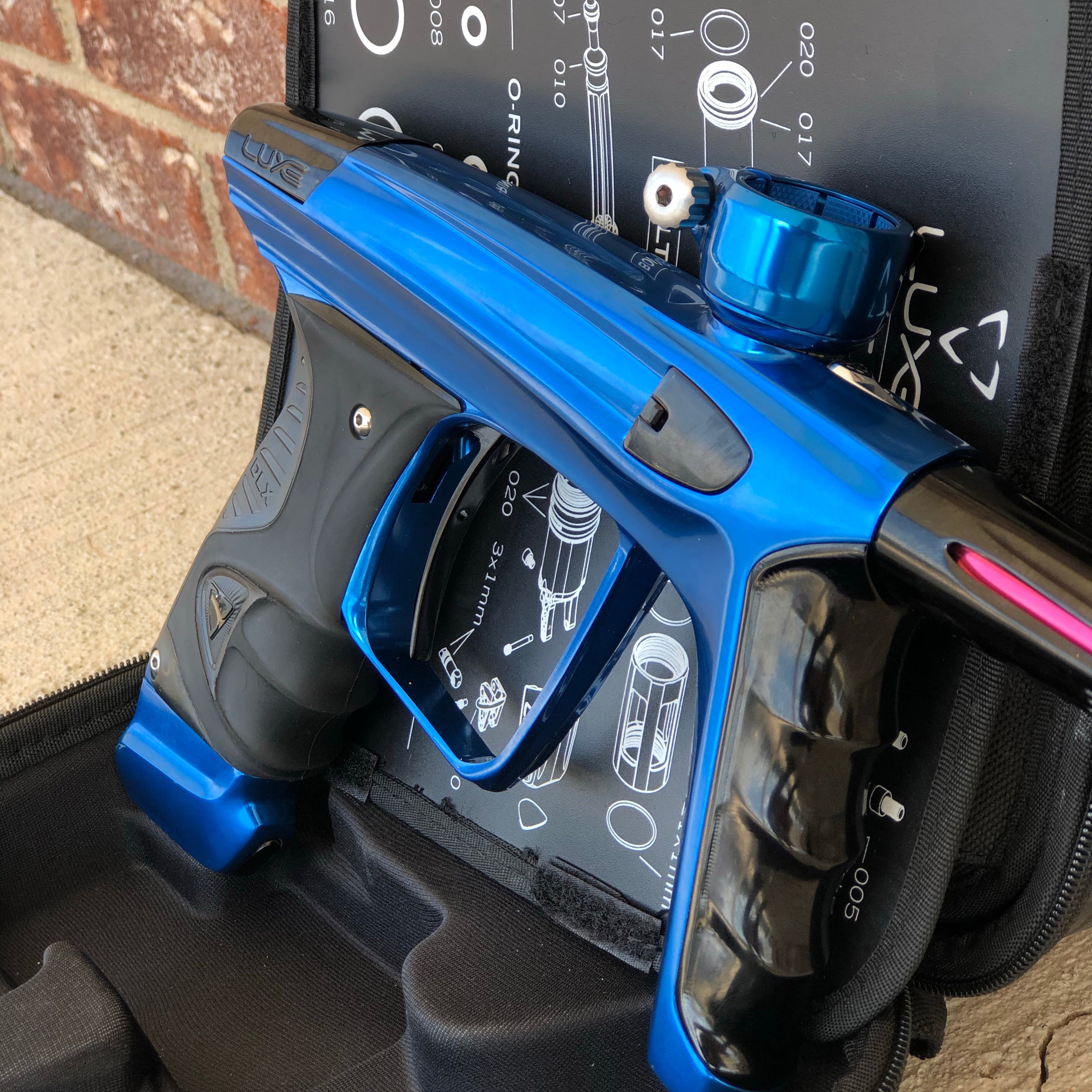 Used DLX Luxe X Paintball Gun - Polished Blue