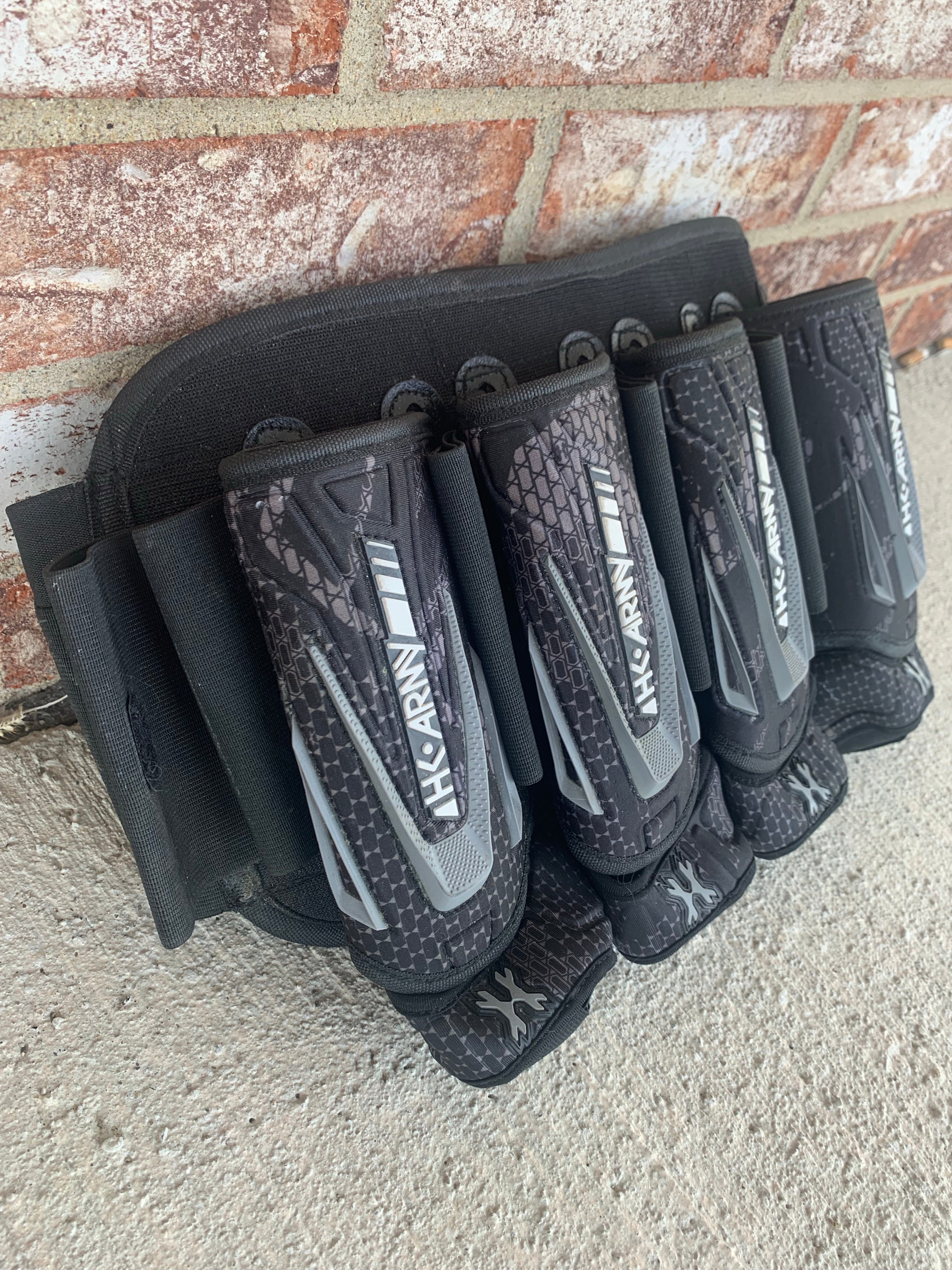 Used HK Army Zero G 4+7 Paintball Pod Pack- Graphite