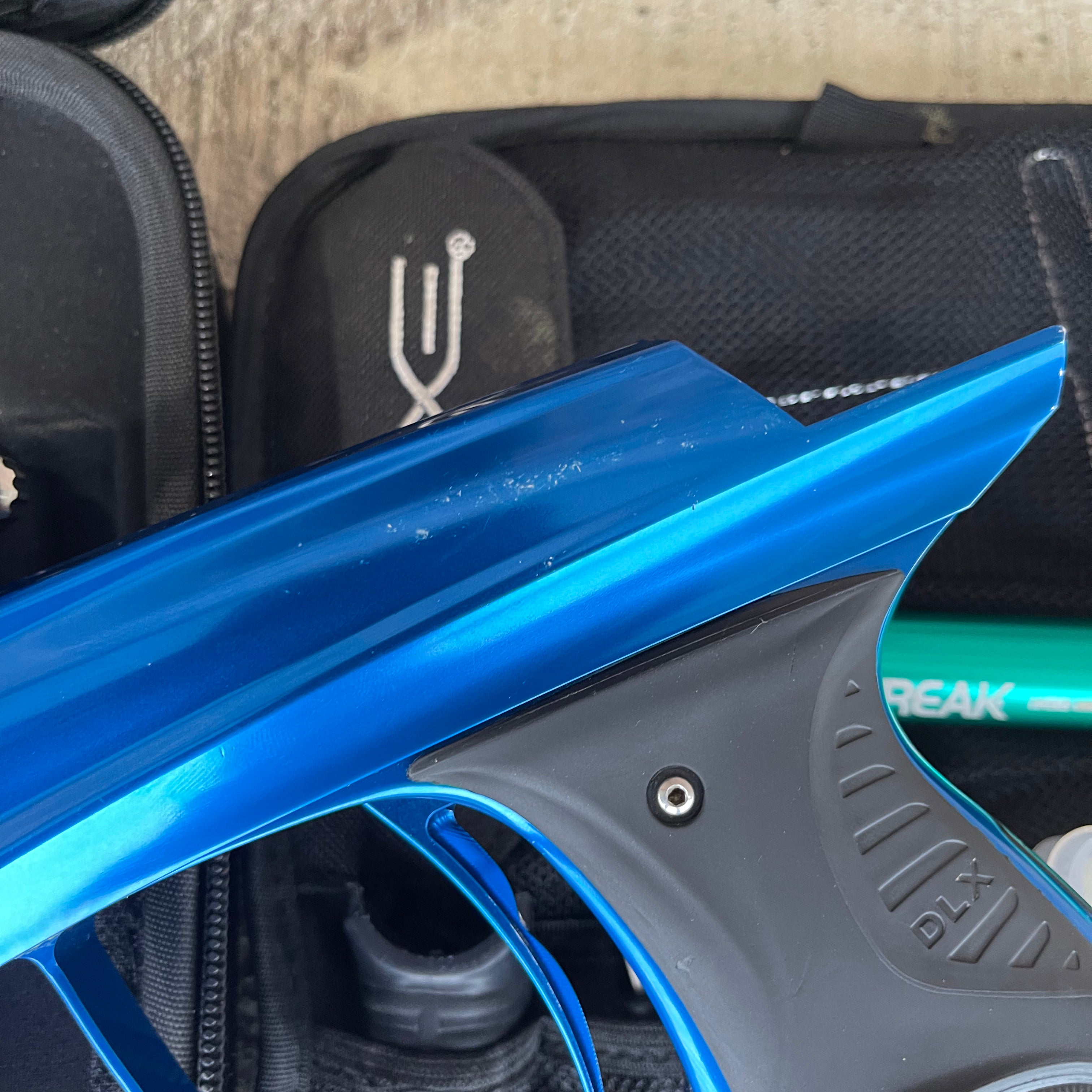 DLX Luxe Ice Paintball Gun - Gloss Blue