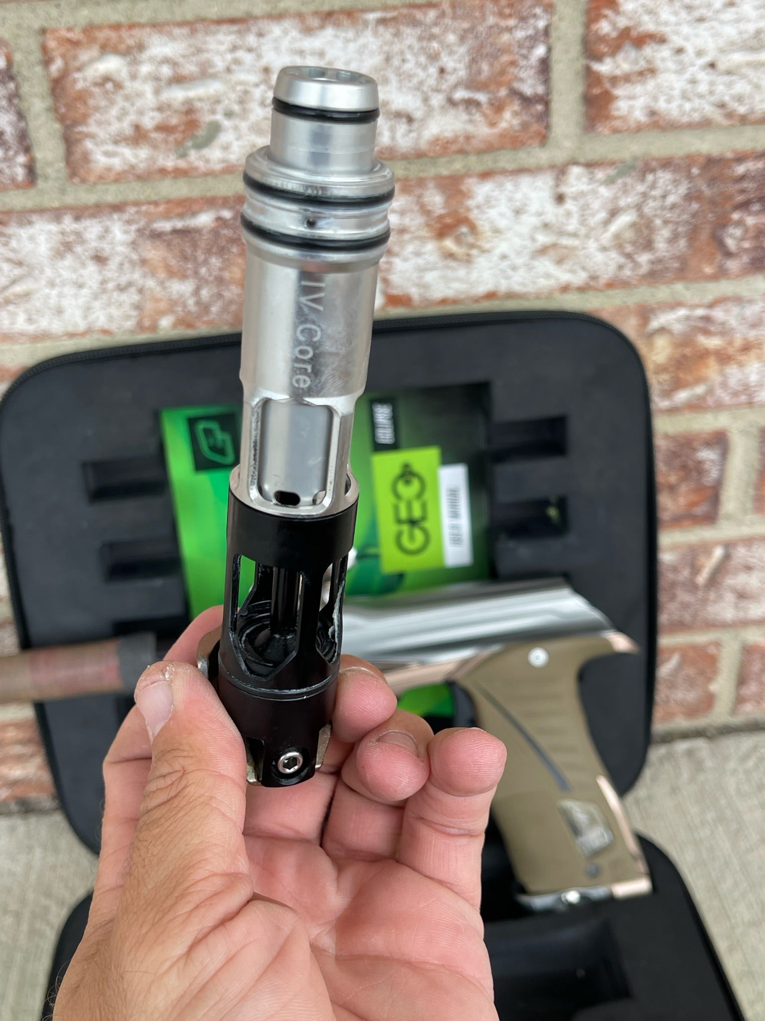 Used Planet Eclipse Geo 3.5 Paintball Gun - Combat 3 w/Tan Grips