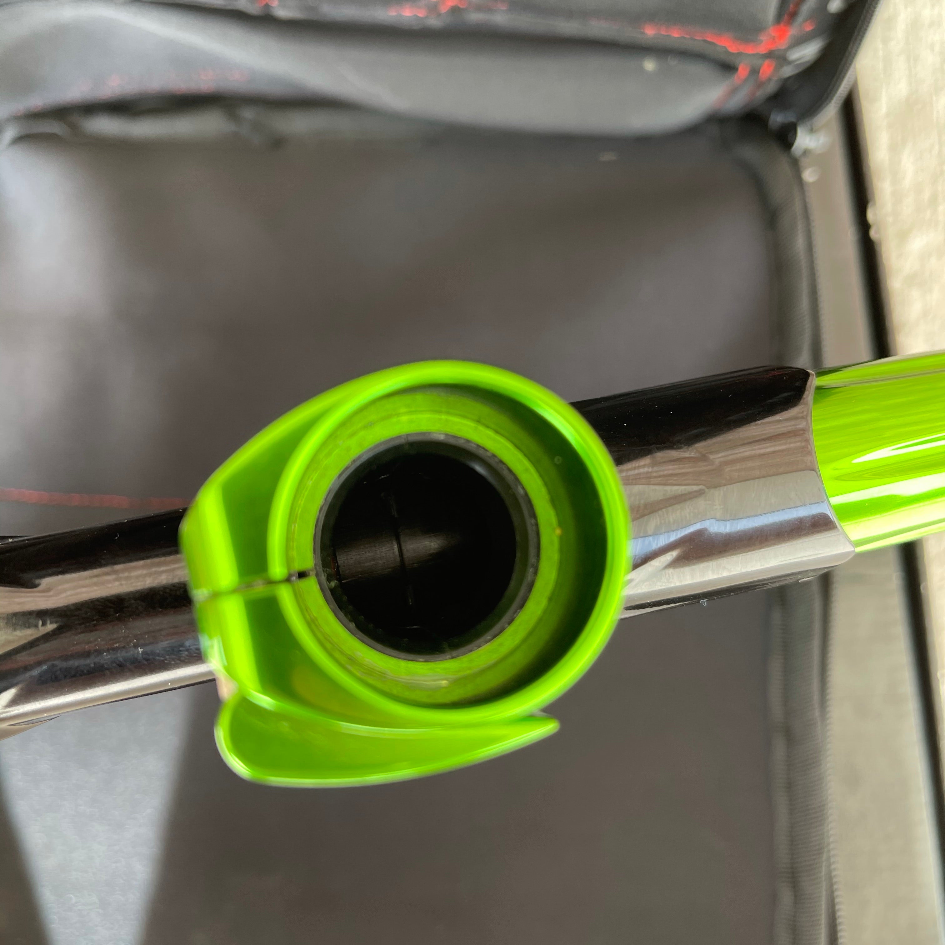 Used Bob Long 2K12 G6R Paintball Gun - Black / Green