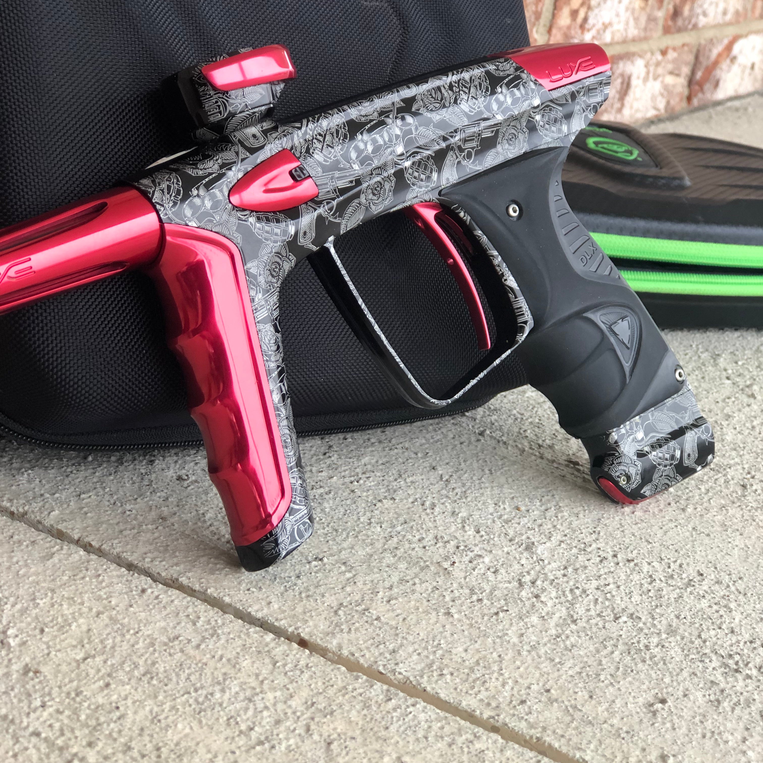 Used DLX Luxe Ice Paintball Gun - SAM66 Edition