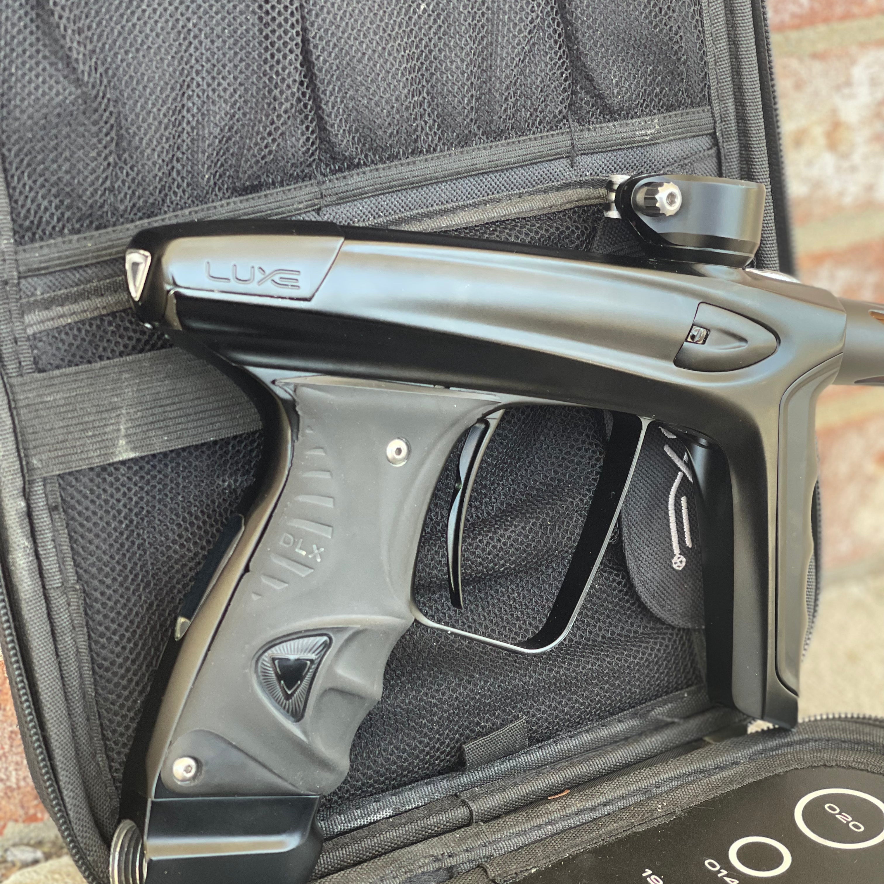Used DLX Luxe Ice Paintball Gun - Dust Black w/ Encore Bolt