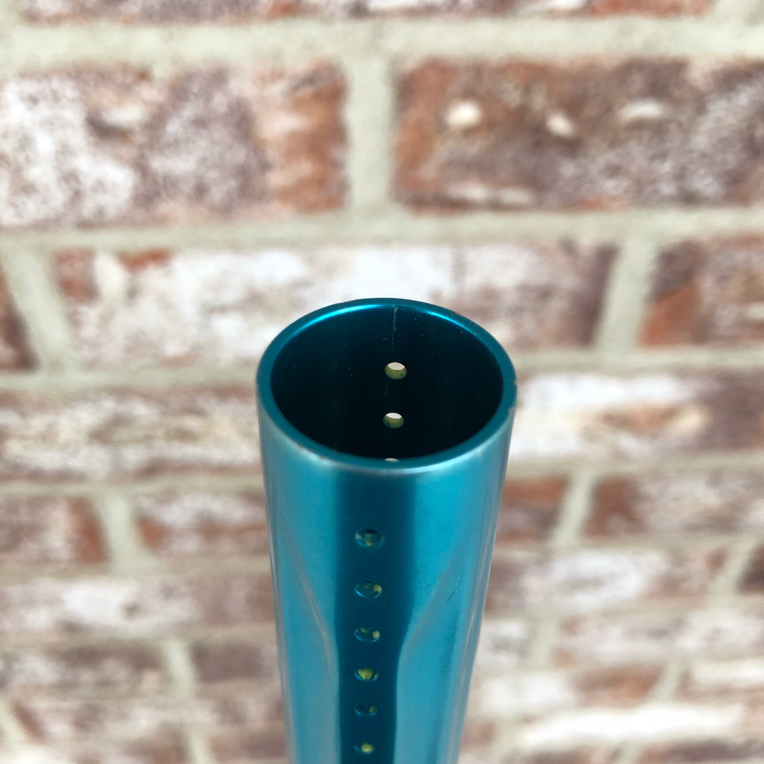 Used Bob Long Stratus Cut G6R Paintball Gun - Teal / Green