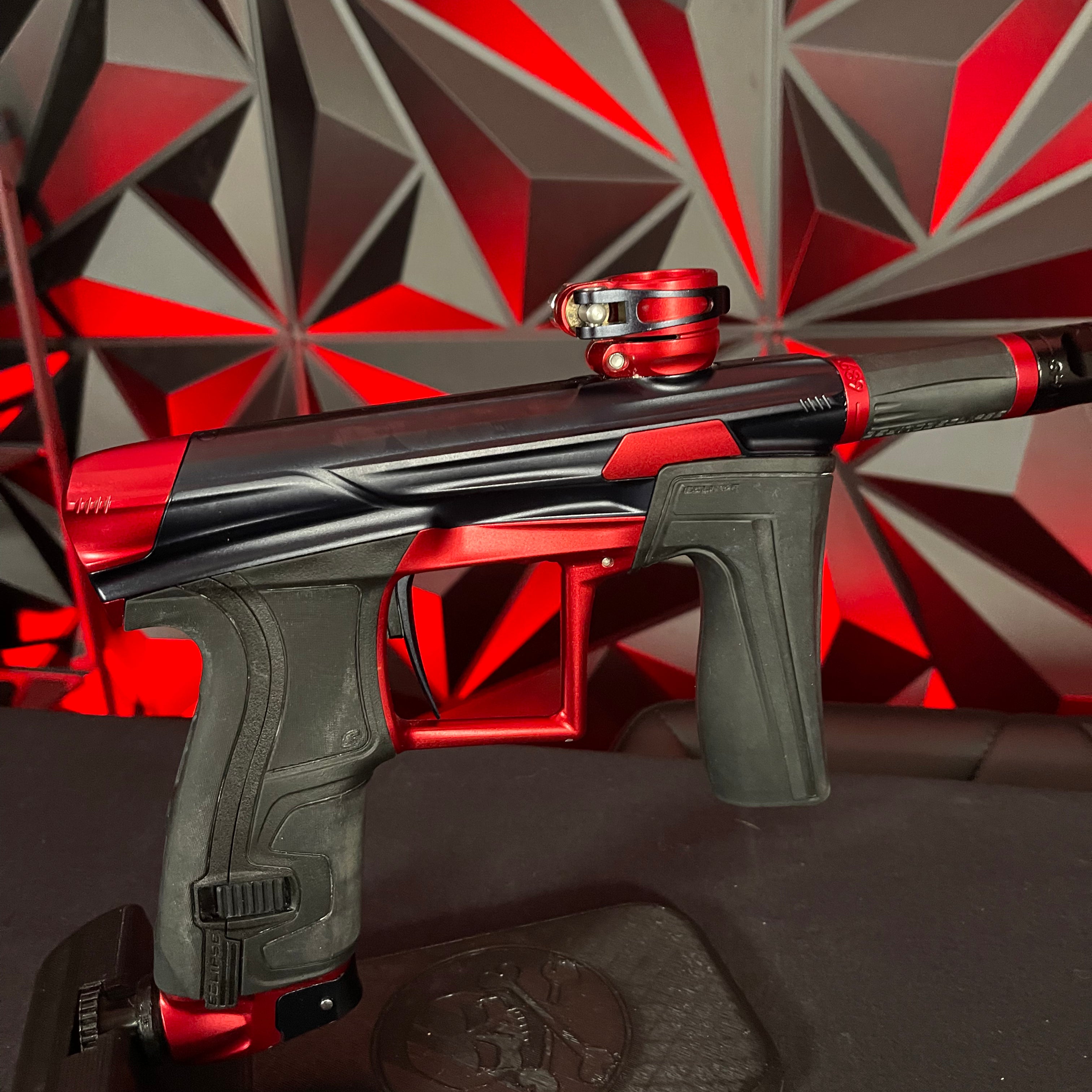 Used Planet Eclipse Geo 4 Paintball Gun - Black/Red w/ Infamous Deuce Trigger