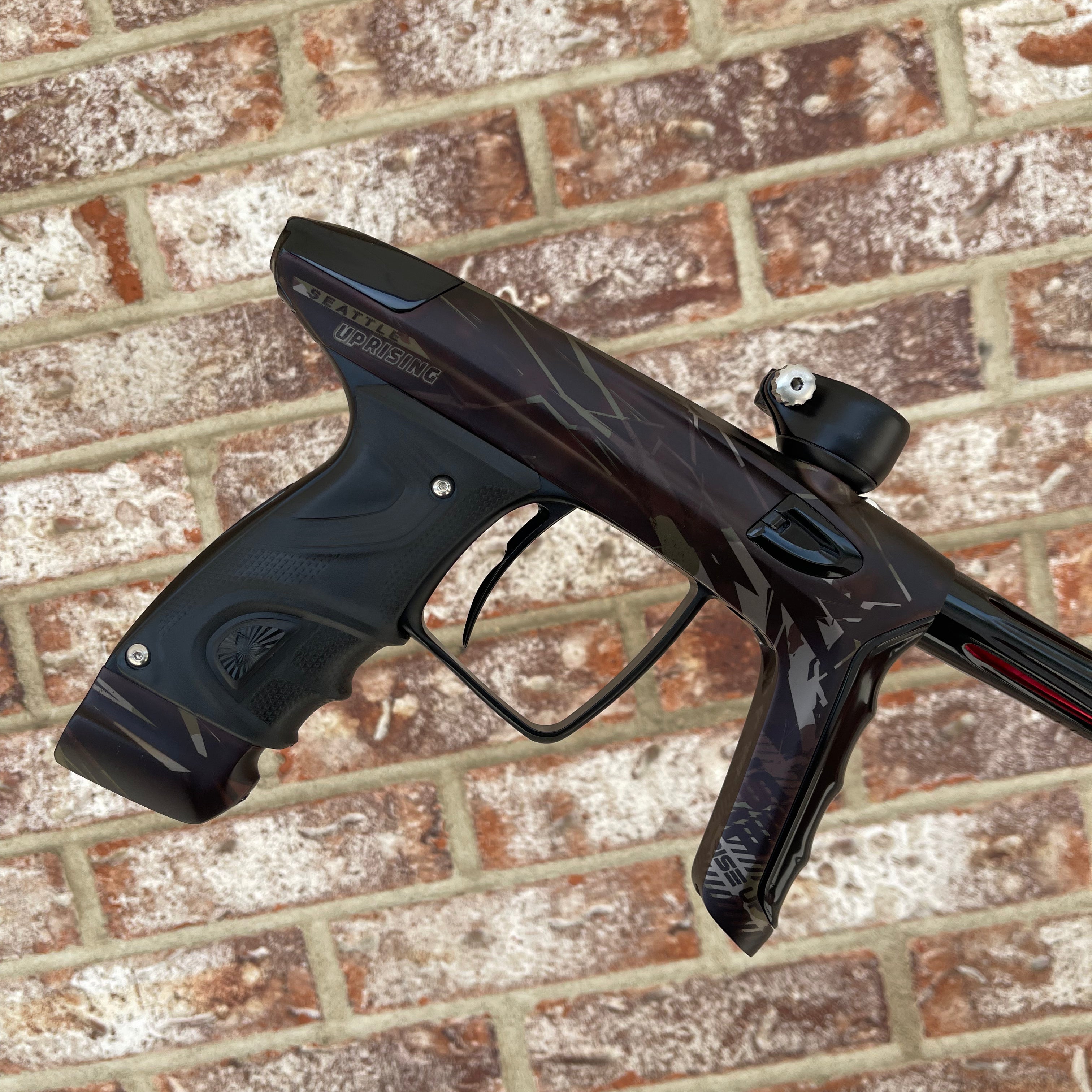 DLX Luxe TM40 Paintball Gun - LE Seattle Uprising (ONLY 12 MADE)