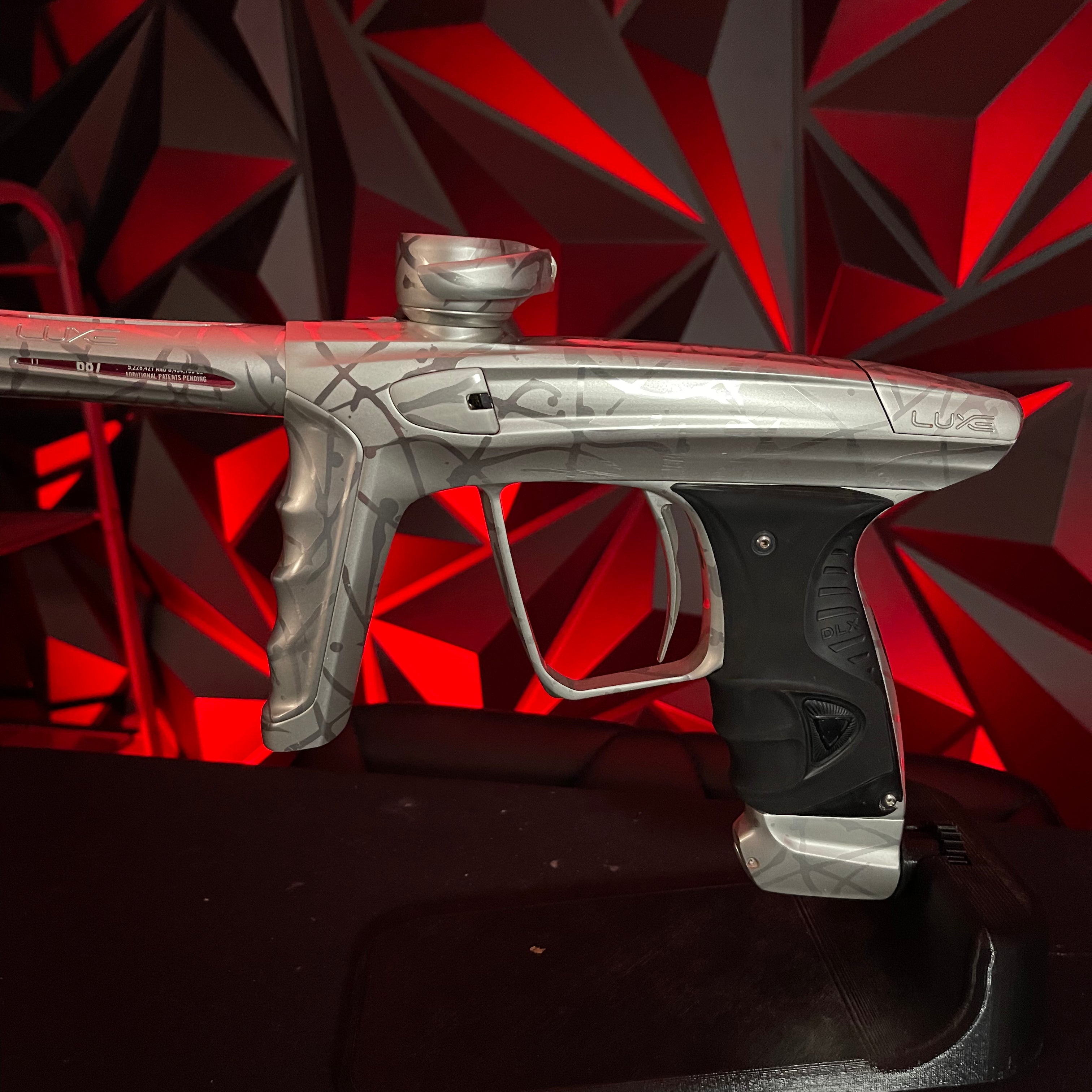 Used DLX Luxe X Paintball Gun - Silver Splash