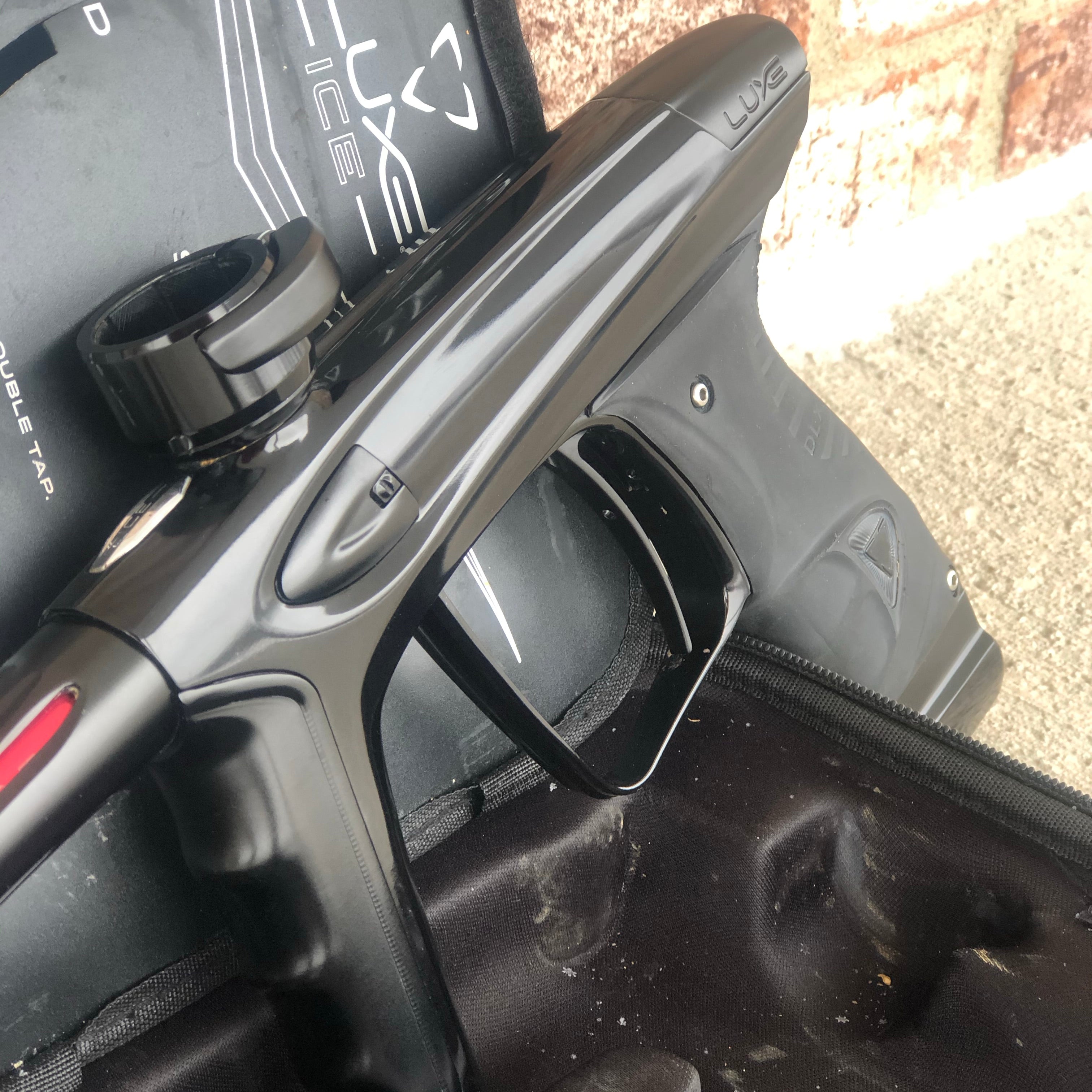 Used DLX Luxe Ice Paintball Marker - Gloss Black/Dust Black