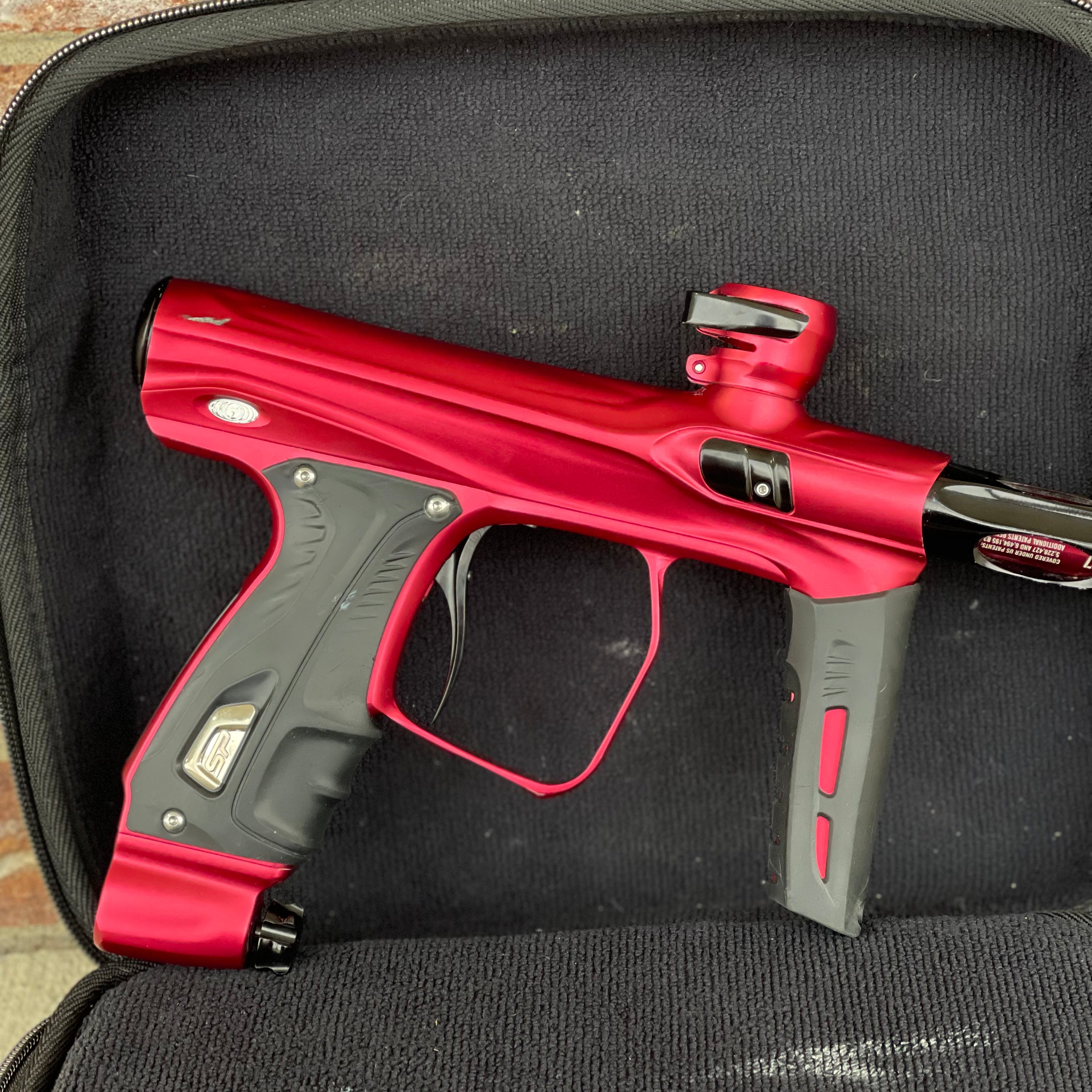 Used Shocker XLS Paintball Gun - Red/Black w/Black Freak XL Barrel Back & Core Barrel Front