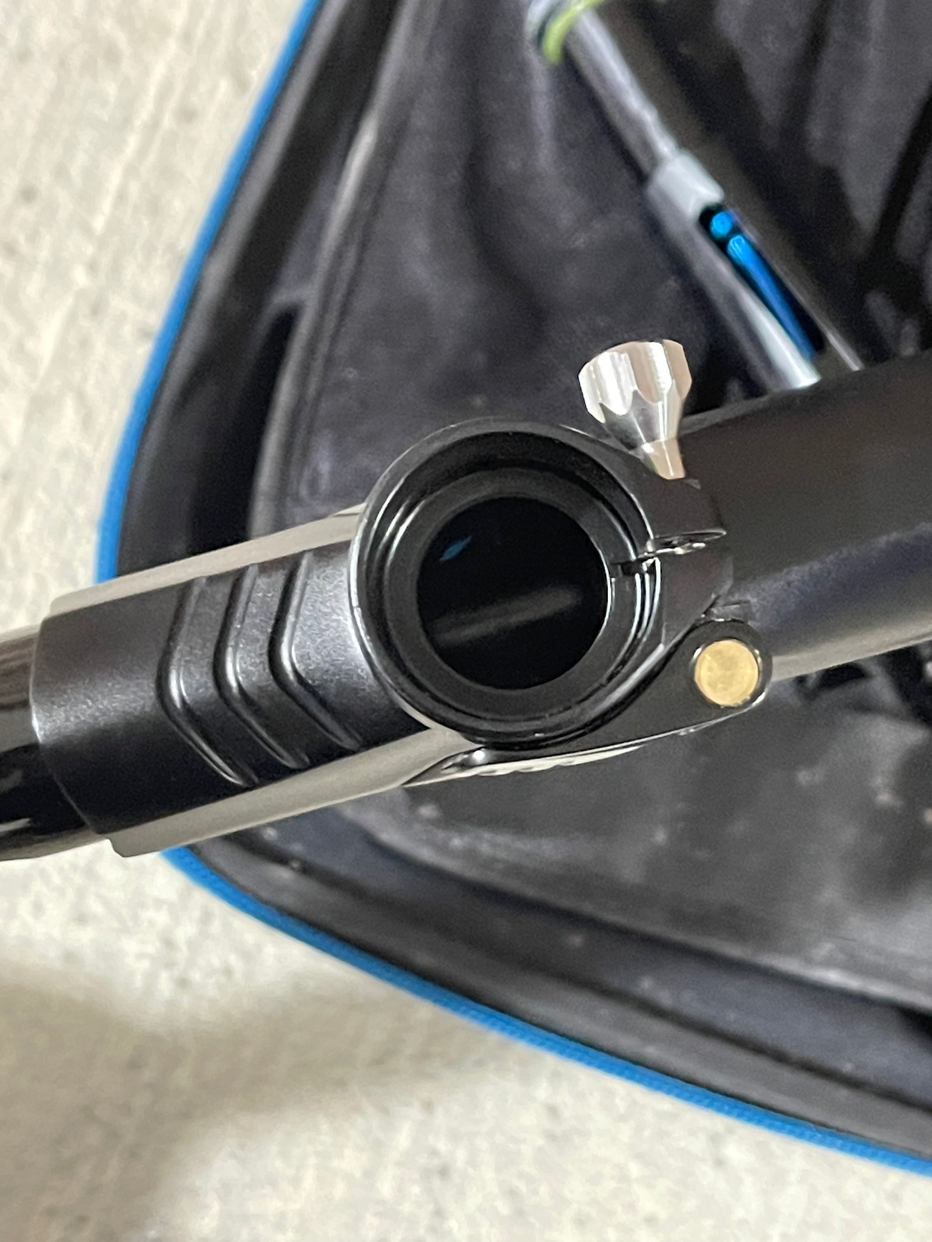 Used Shocker Amp Paintball Gun - Black w/ White Grips