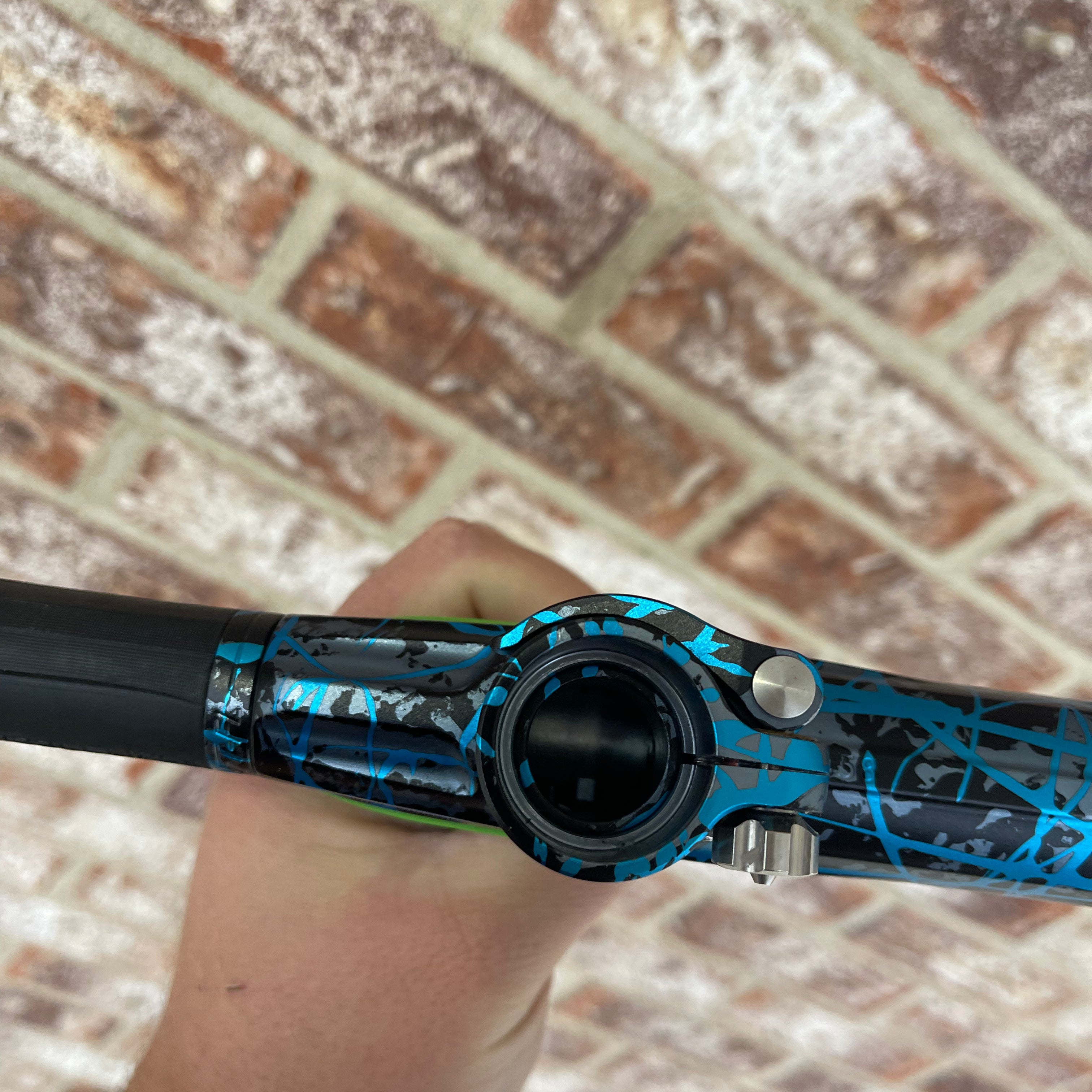 Used Planet Eclipse CS2 Paintball Gun - Aftershock Splash w/ Green Grip Kit