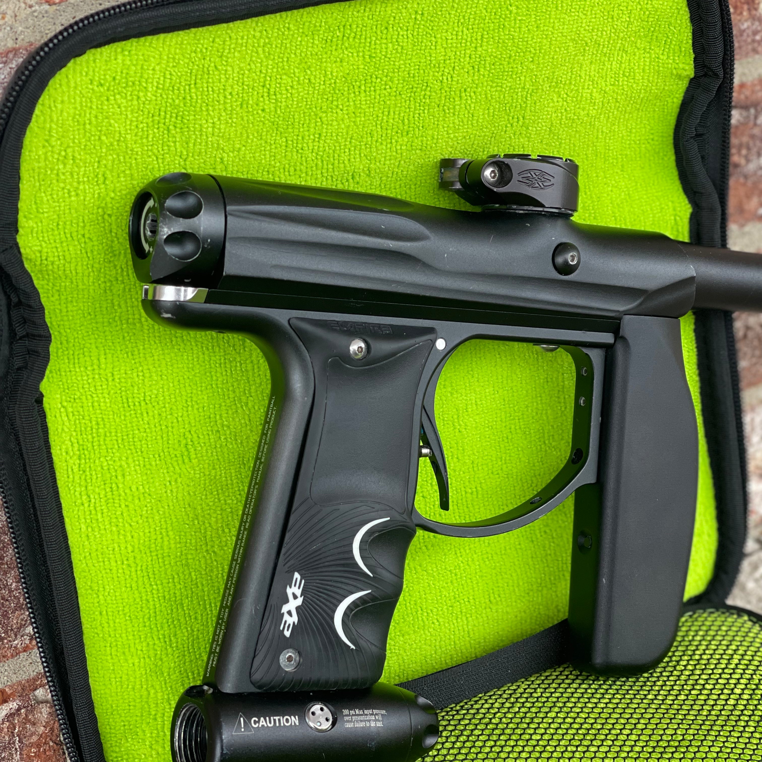 Used Empire Axe Paintball Gun - Black w/ Low rise Feedneck & Exalt Case