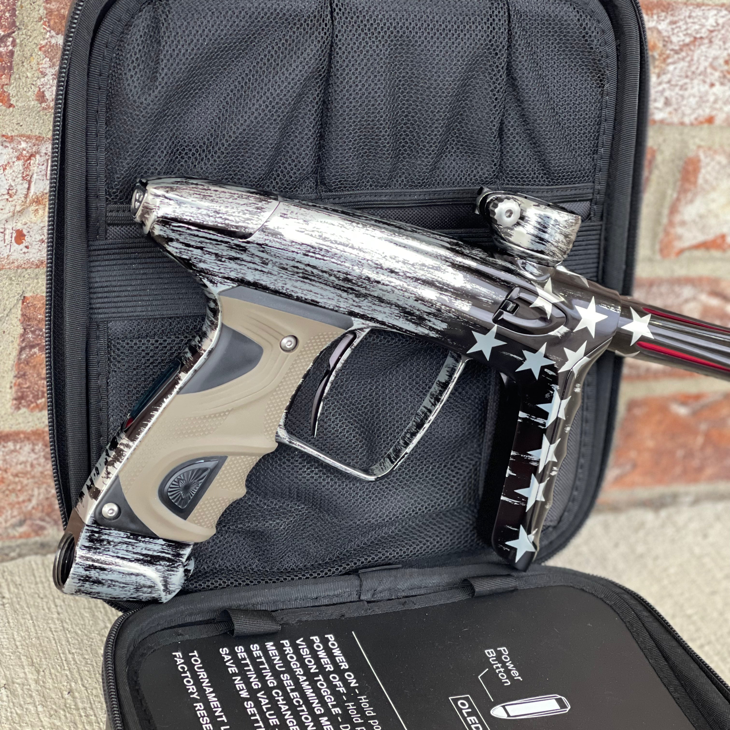 Used DLX Luxe TM40 Paintball Gun - Black Flag