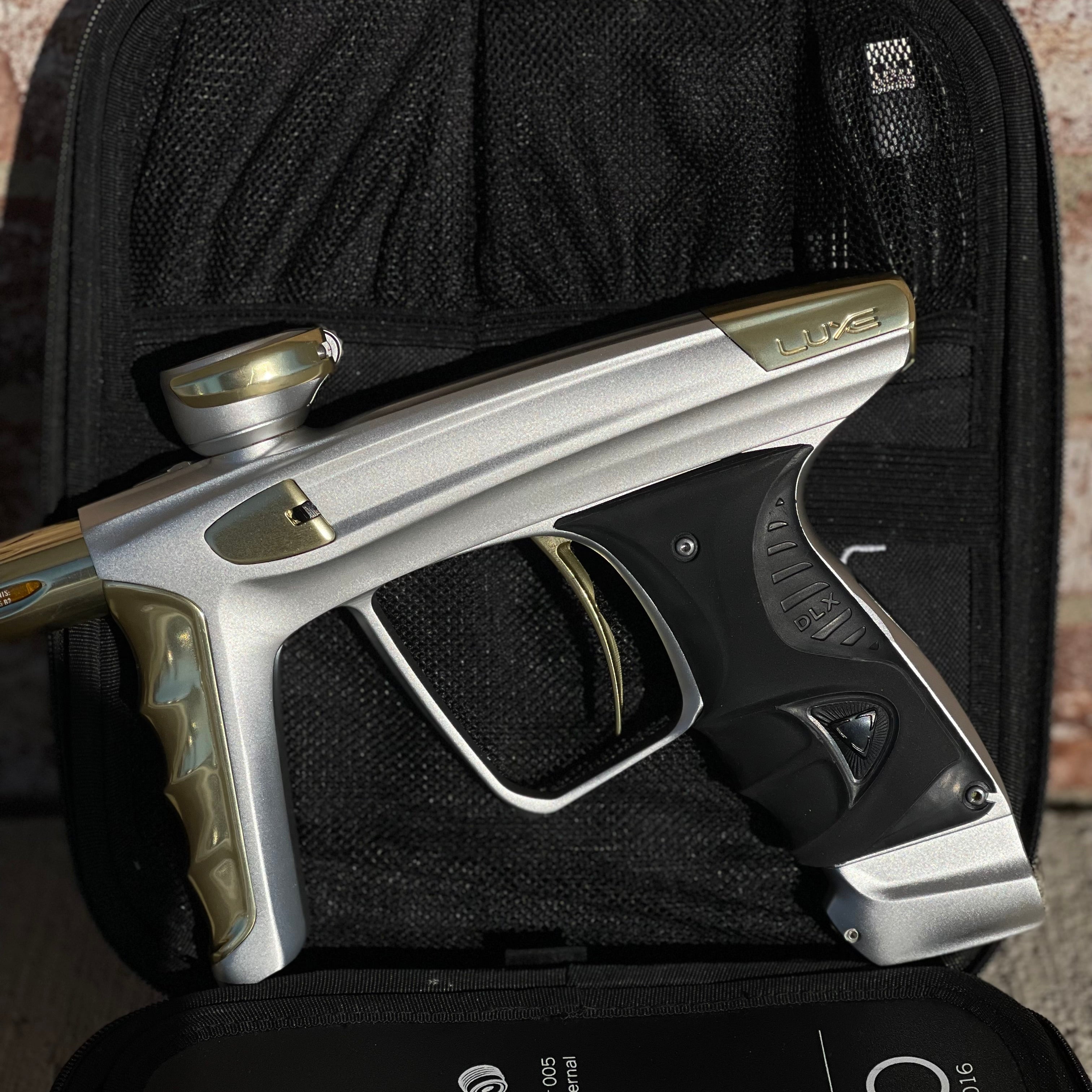 Used DLX Luxe X Paintball Gun - Dust White/Polished Gold