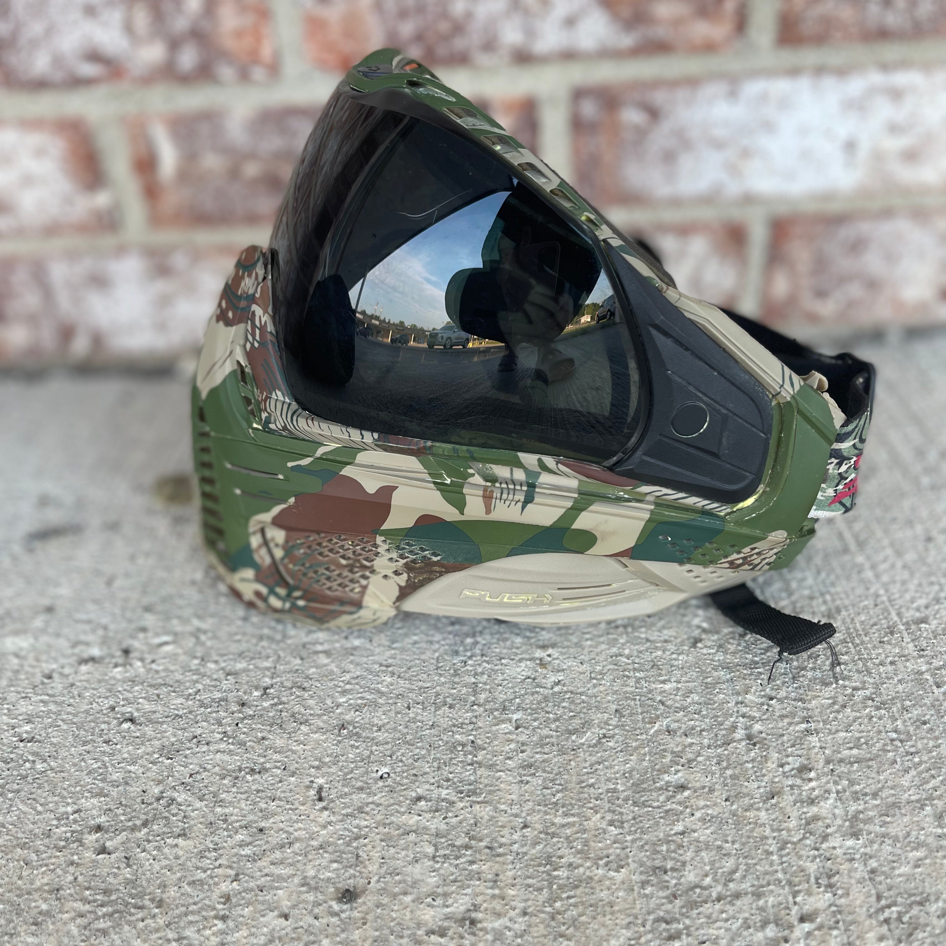 Used Push Unite Paintball Mask- Predator Camo w/ Hard Carry Case