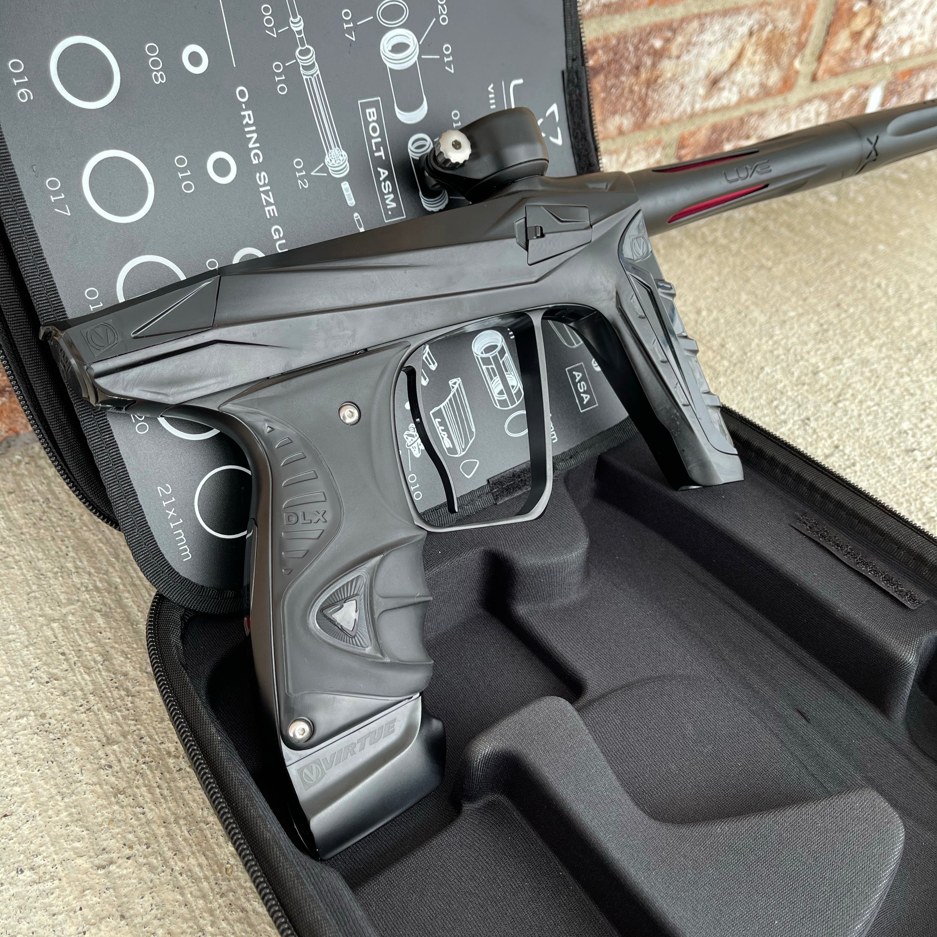 Used Virtue Luxe Ace Paintball Gun - Black