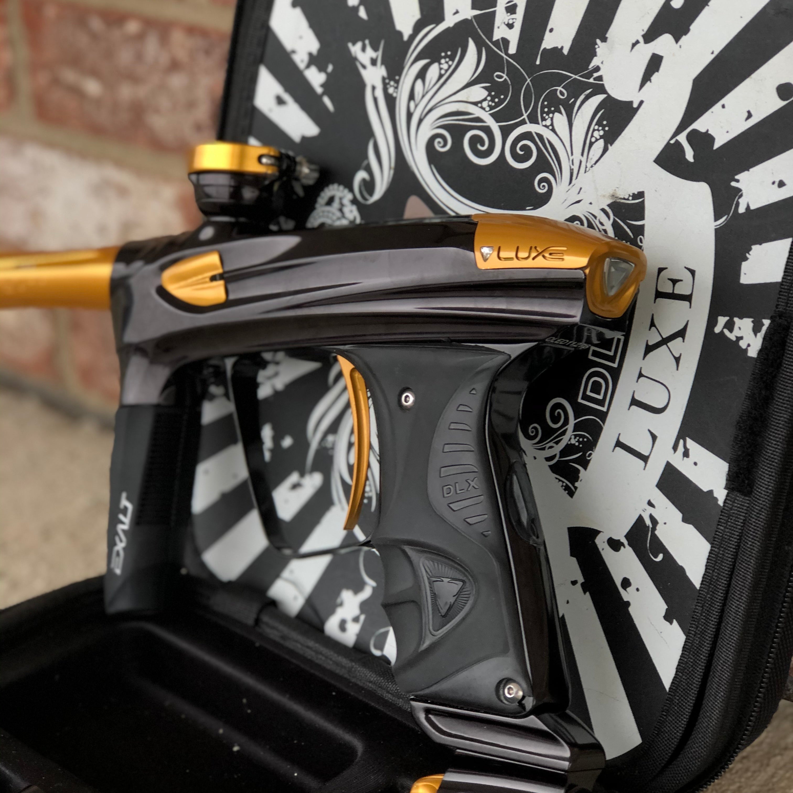 Used DLX Luxe 2.0 Paintball Gun - Gloss Black/Gloss Gold
