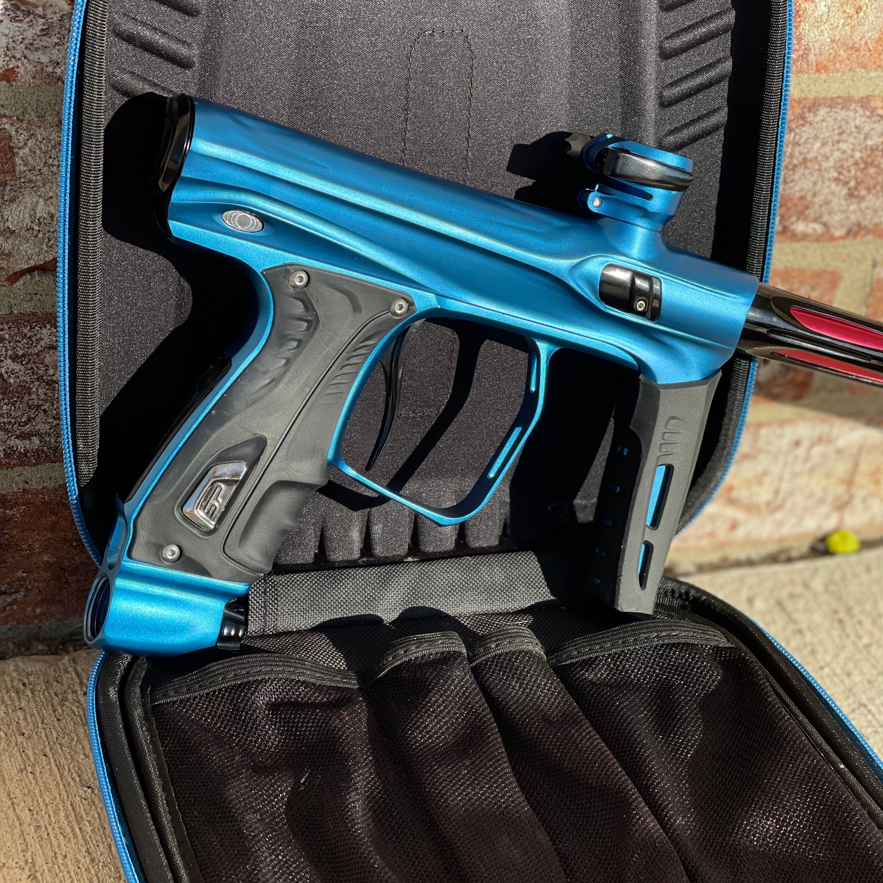 Used Shocker XLS Paintball Gun - Blue/Black